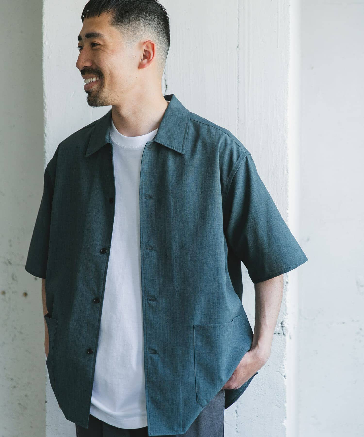 URBAN RESEARCH DOORS「『XLサイズ/WEB限定』『UR TECH DRYLUXE』SHORT-SLEEVE SHIRTS」|シャツ・ブラウス|