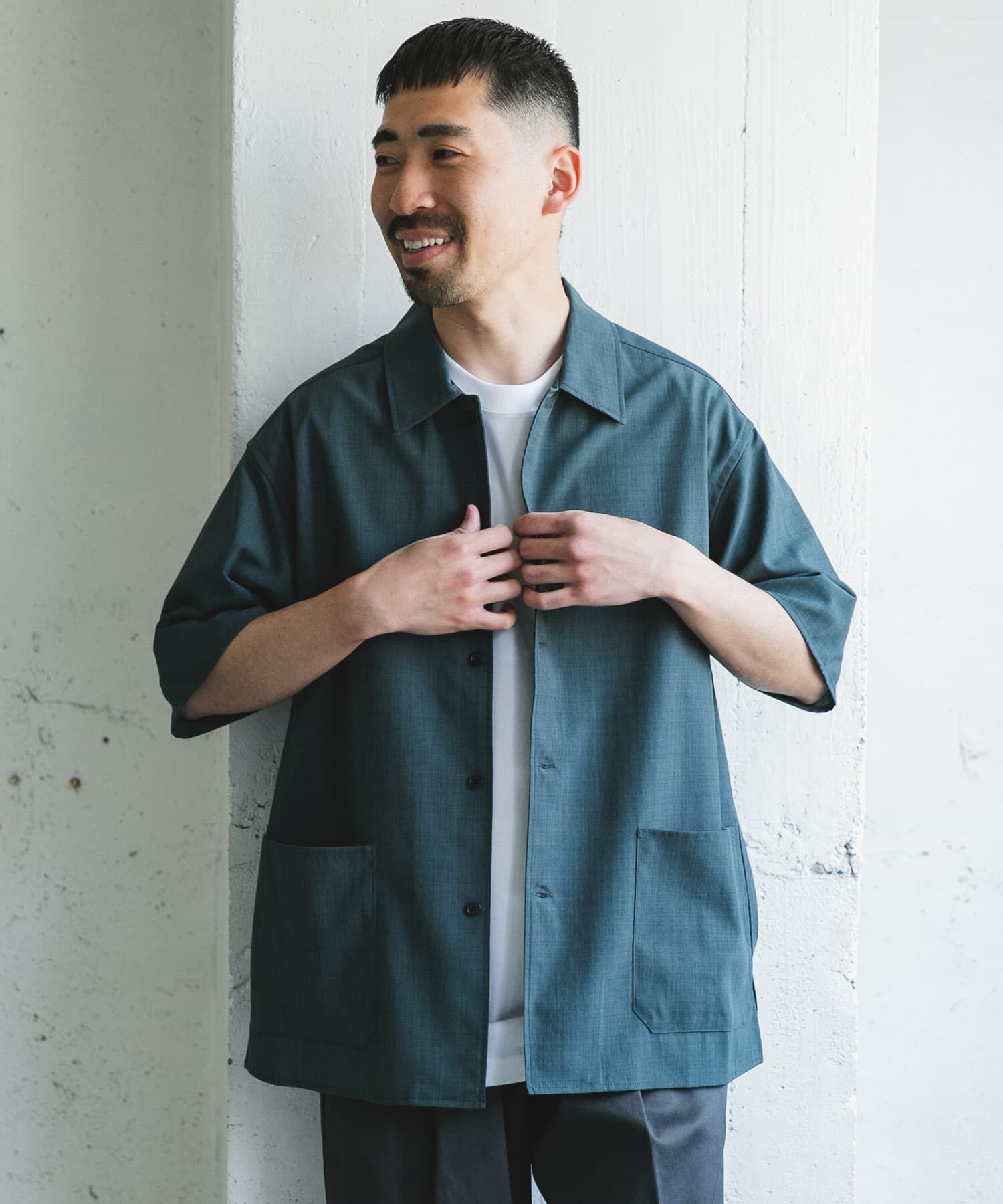URBAN RESEARCH DOORS「『XLサイズ/WEB限定』『UR TECH DRYLUXE』SHORT-SLEEVE SHIRTS」|シャツ・ブラウス|