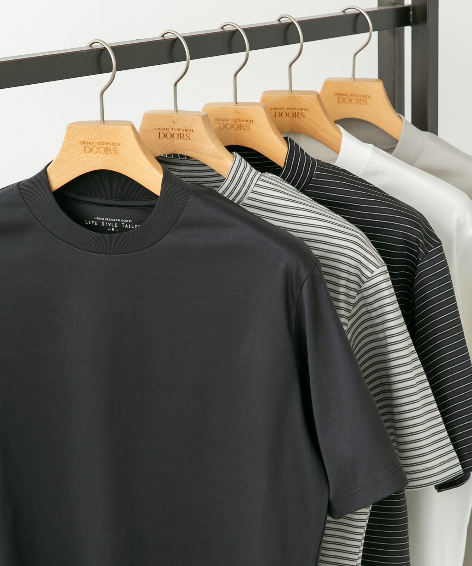 URBAN RESEARCH DOORS「『UR TECH』LIFE STYLE TAILOR　サマシェア ドレスTシャツ」|シャツ・ブラウス|チャコールグレー