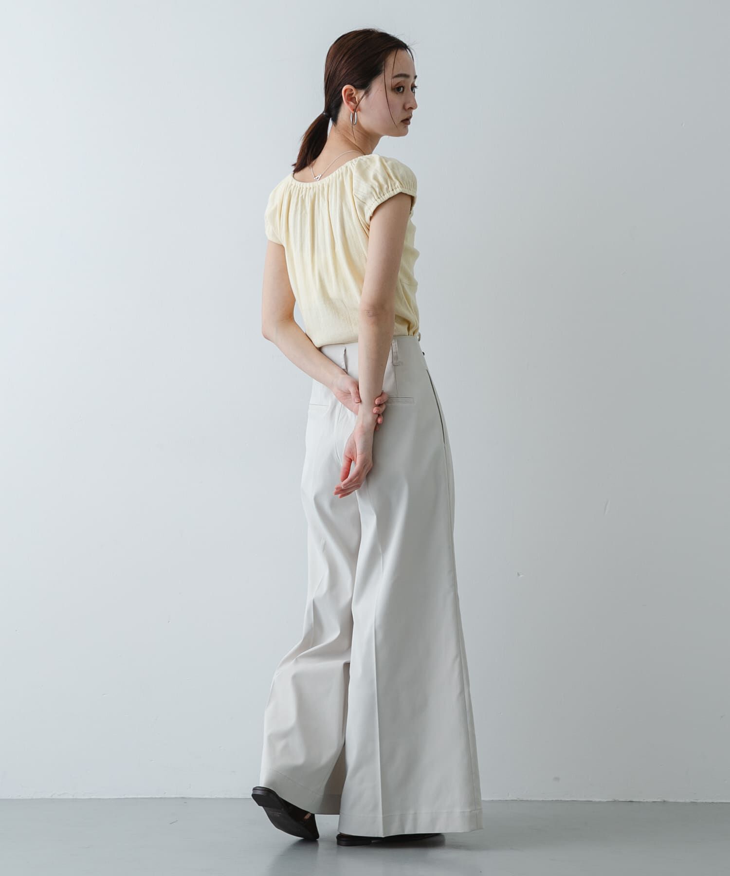 SENSE OF PLACE by URBAN RESEARCH「ギャザーネックカットトップ」|Tシャツ・カットソー|