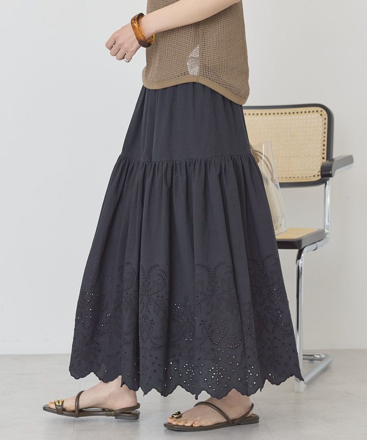 AMERICAN HOLIC「アイレット刺繍ティアードスカート」|フレア|