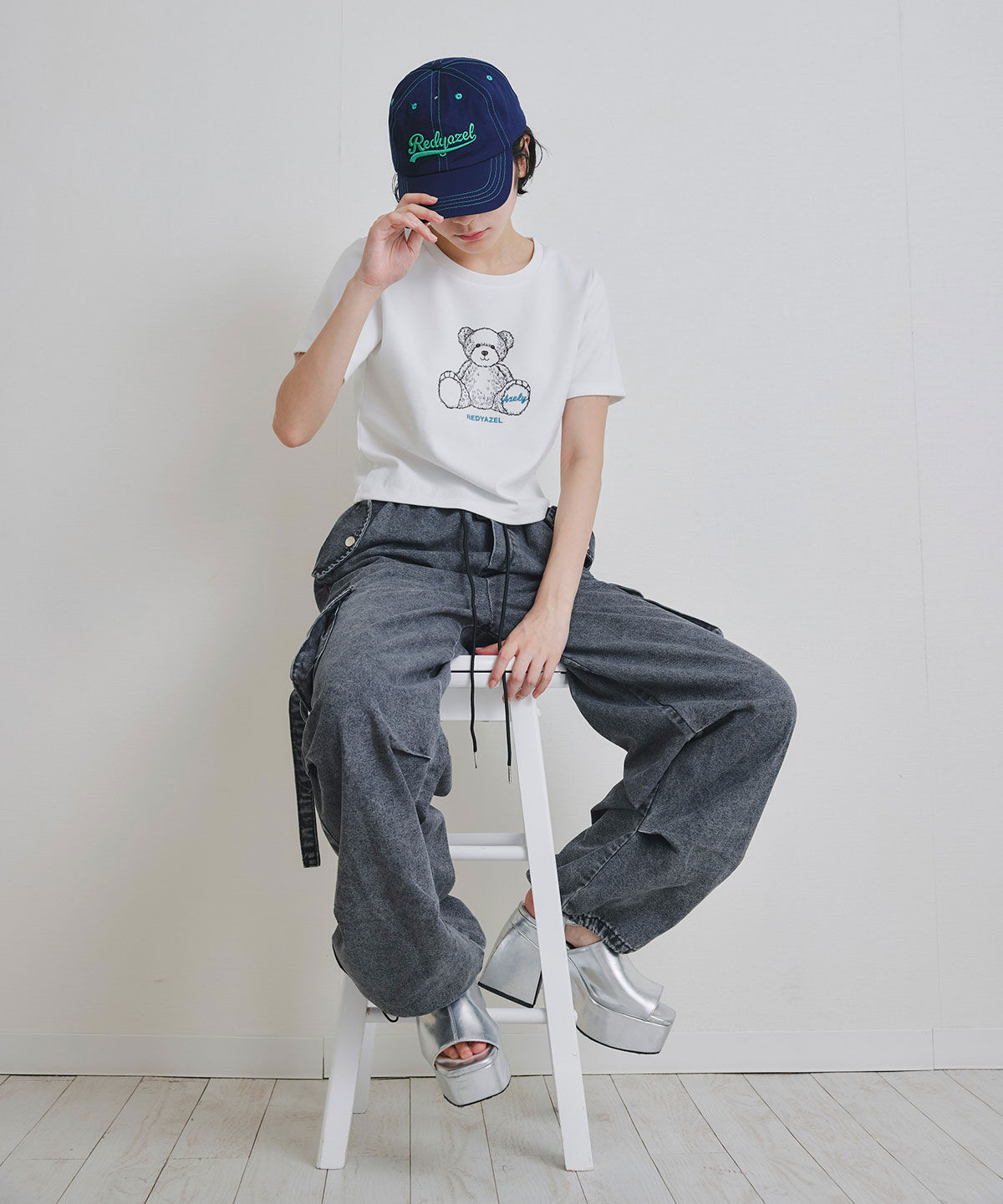 REDYAZEL「Azely コンパクトTシャツ」|Tシャツ・カットソー|