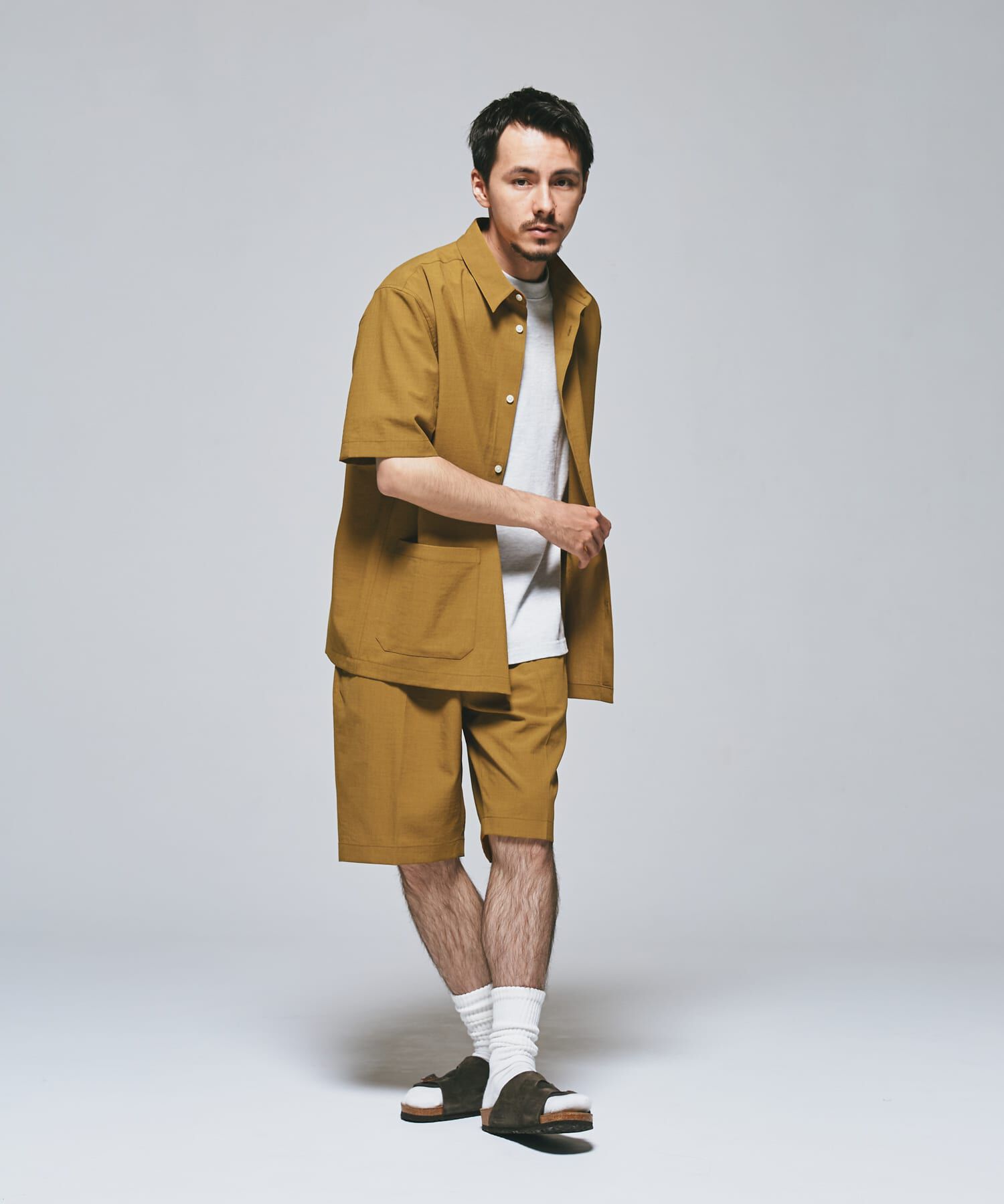 URBAN RESEARCH DOORS「『UR TECH DRYLUXE』『イージーケア/速乾』レギュラーカラーシャツ」|シャツ・ブラウス|