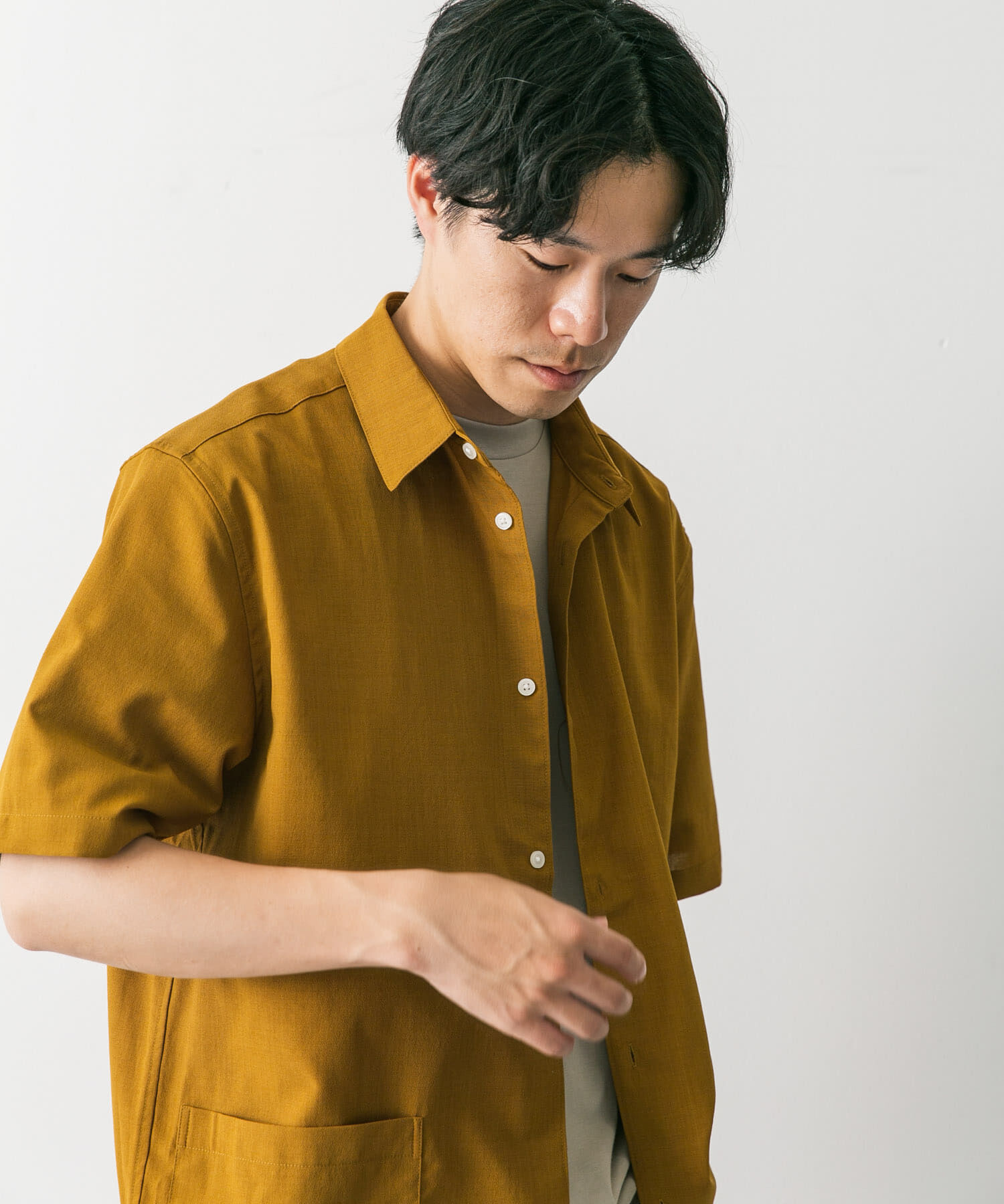URBAN RESEARCH DOORS「『UR TECH DRYLUXE』『イージーケア/速乾』レギュラーカラーシャツ」|シャツ・ブラウス|