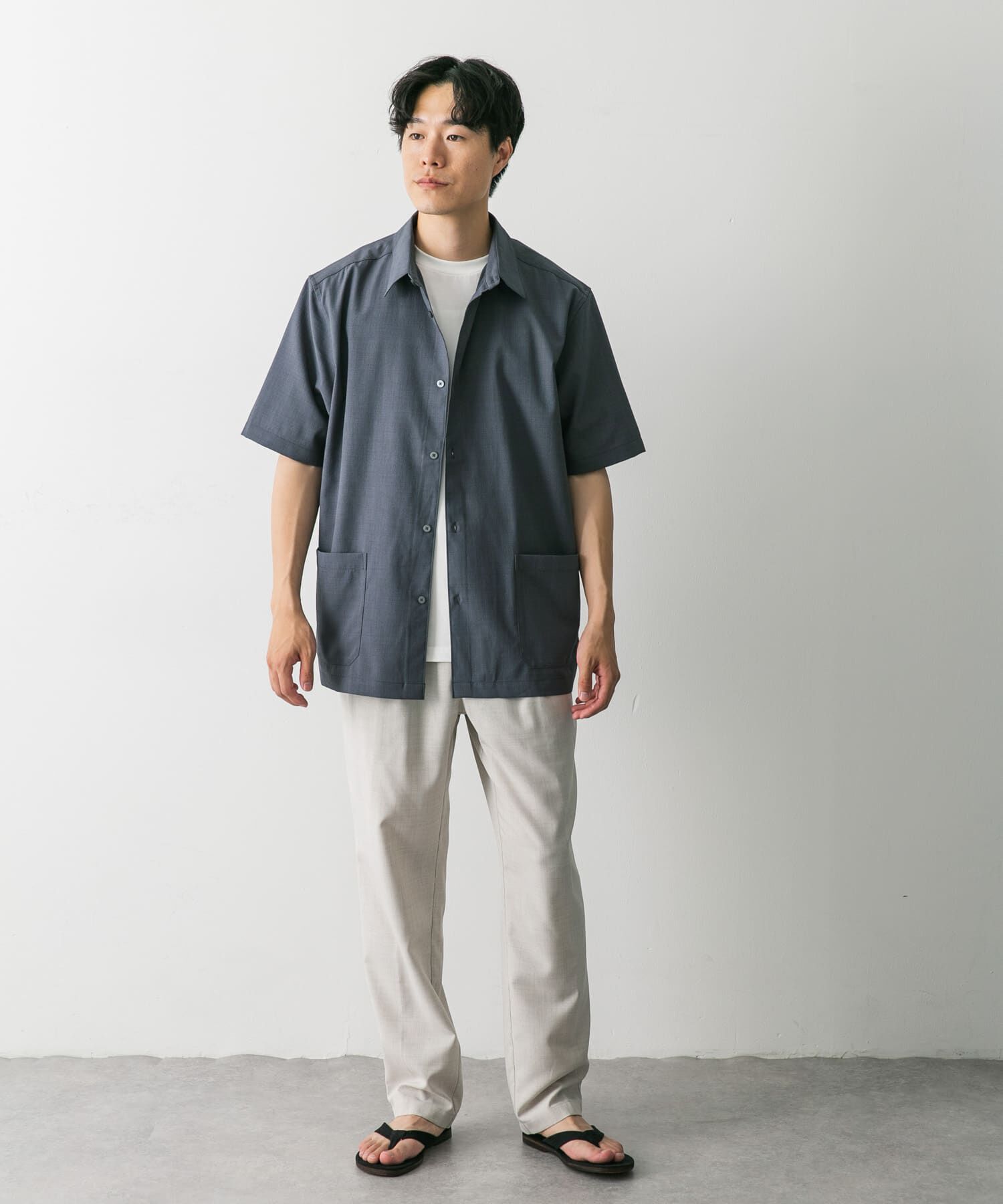 URBAN RESEARCH DOORS「『UR TECH DRYLUXE』『イージーケア/速乾』レギュラーカラーシャツ」|シャツ・ブラウス|
