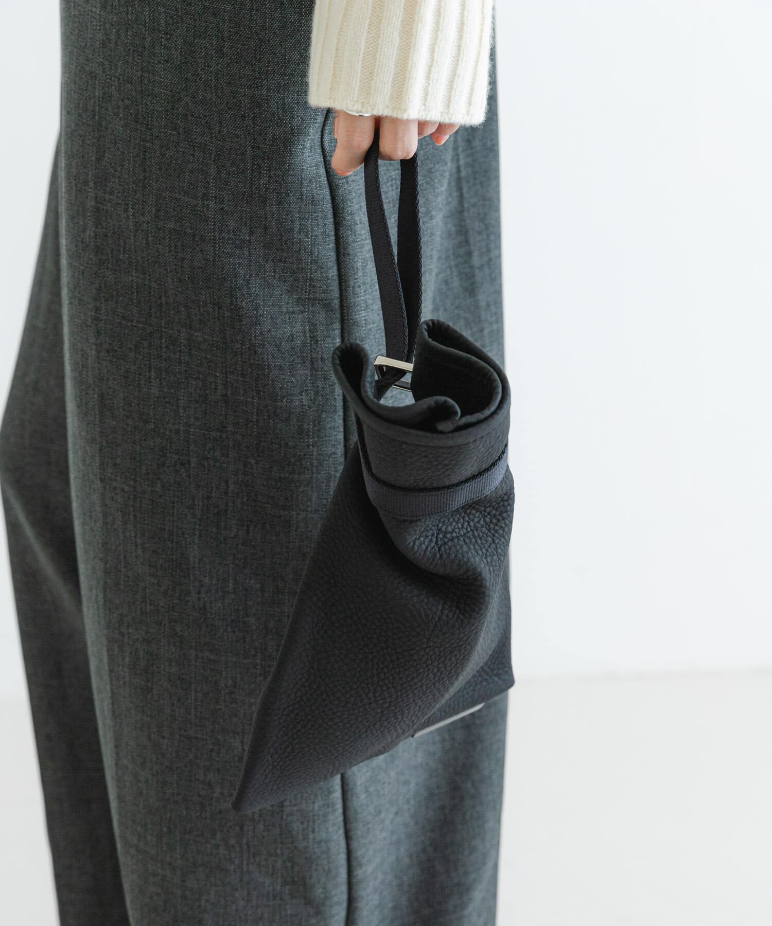 URBAN RESEARCH「ITTI　ANNIE SMALL RICE BAG」|ハンドバッグ|