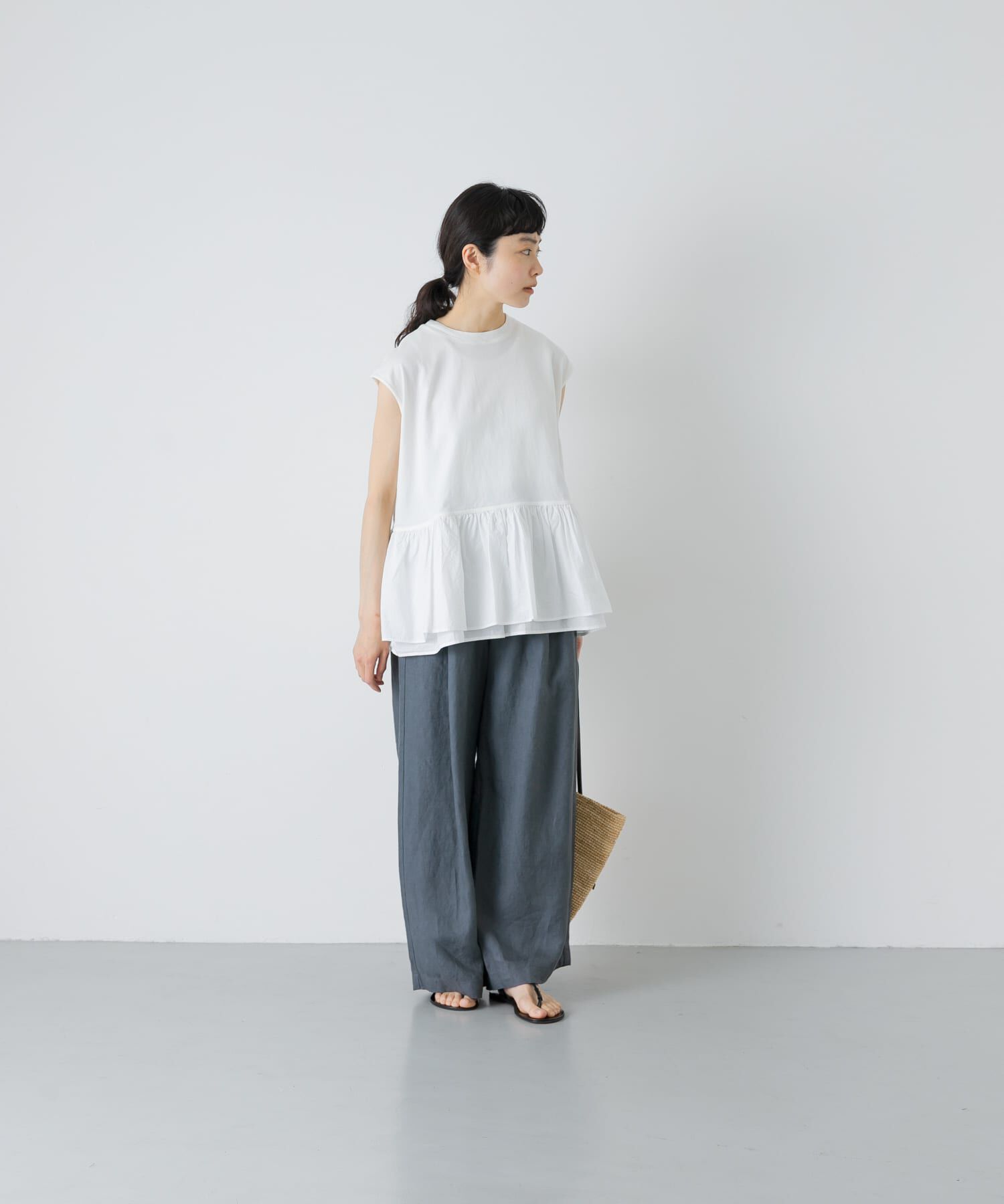 かぐれ「裾フリルノースリーブインナーカットソー」|Tシャツ・カットソー|