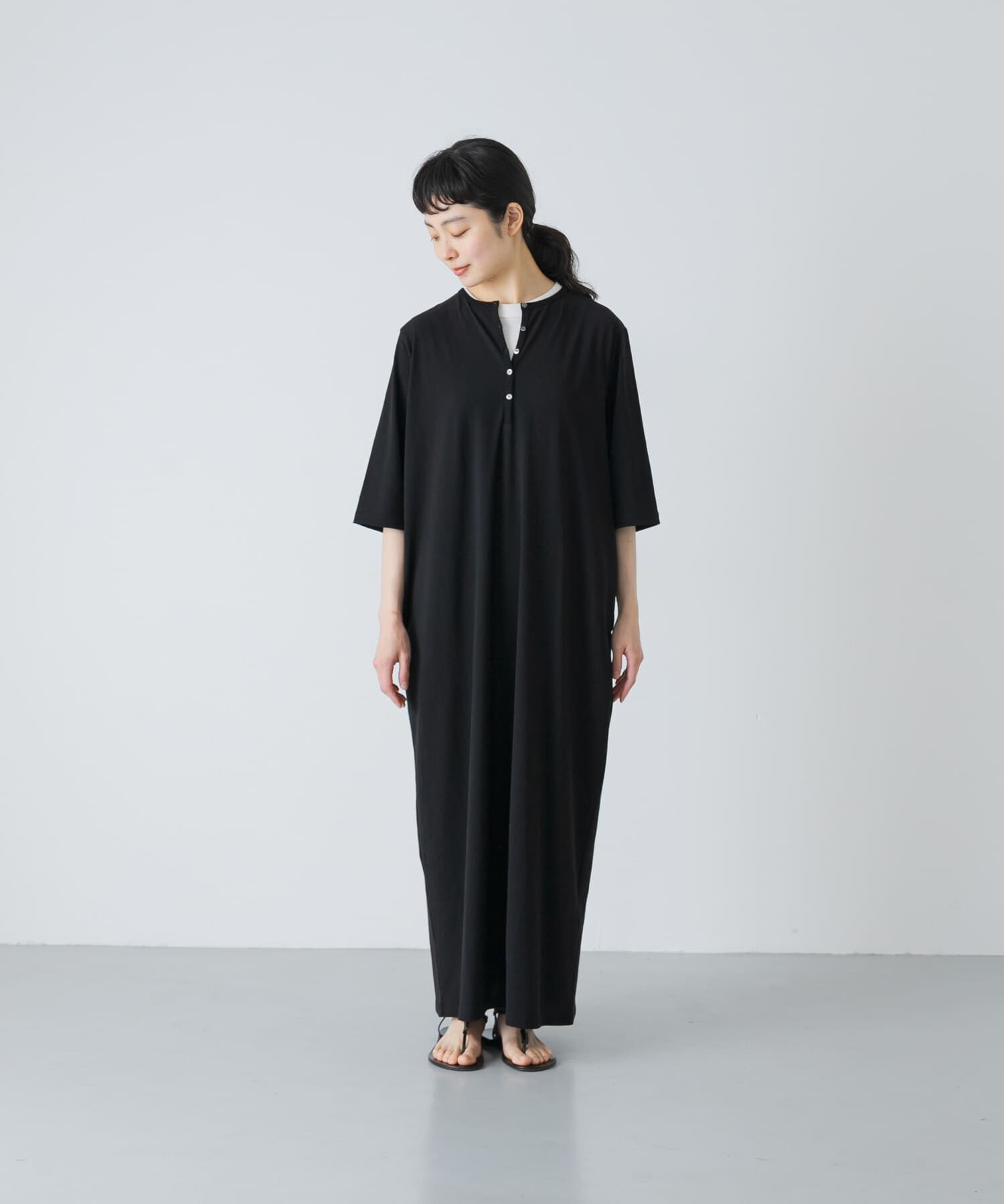 かぐれ「『2サイズ展開』ヘンリーカットワンピース」|ワンピース|