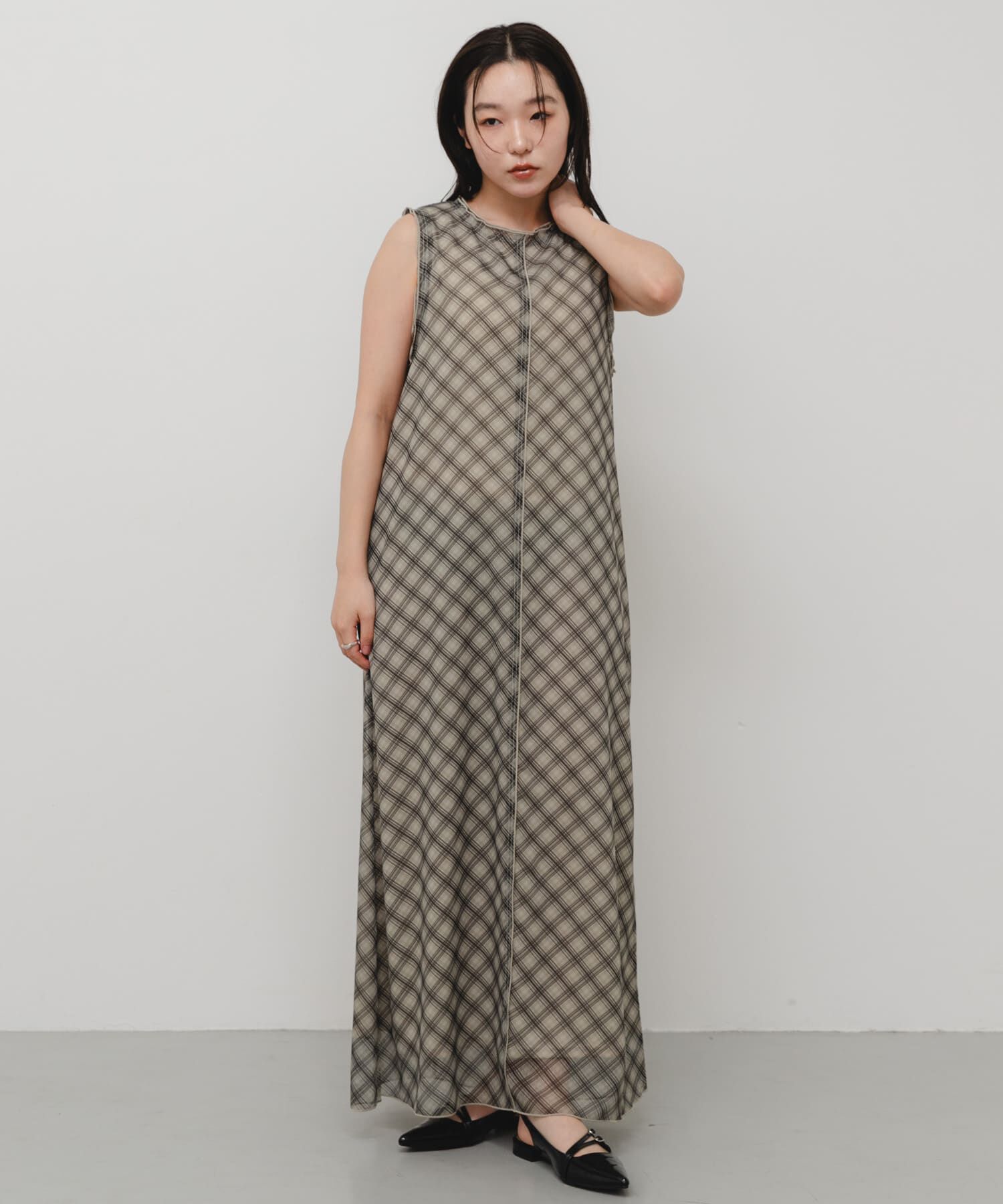 SENSE OF PLACE by URBAN RESEARCH「チェックシアーナローワンピース」|ワンピース|