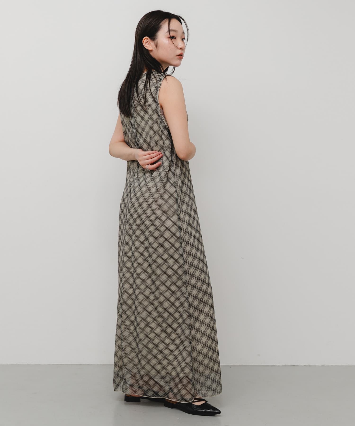SENSE OF PLACE by URBAN RESEARCH「チェックシアーナローワンピース」|ワンピース|