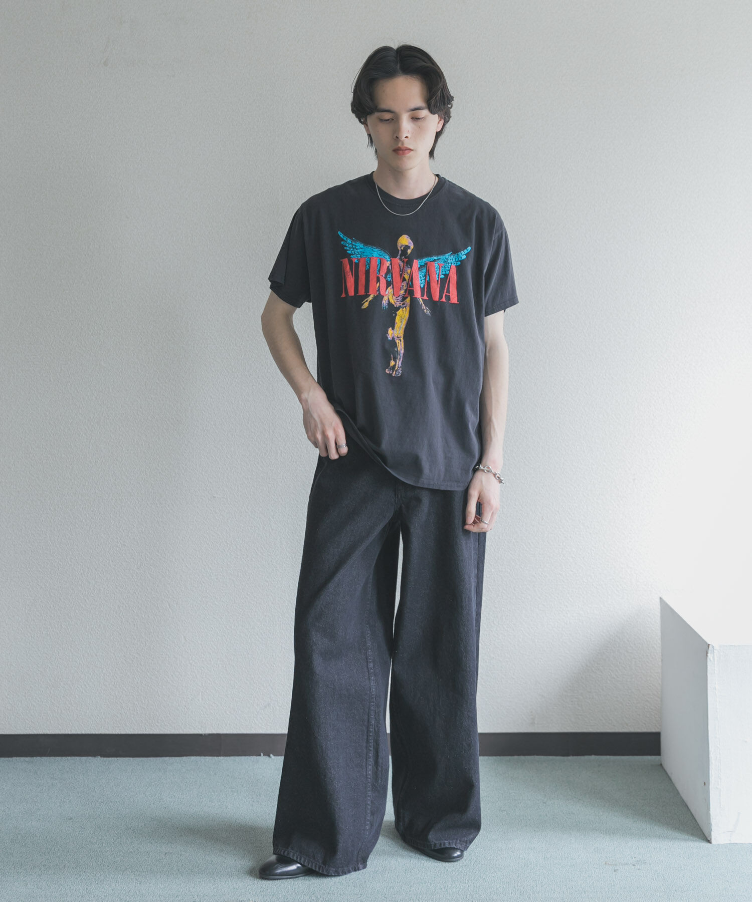 SENSE OF PLACE by URBAN RESEARCH「THRIFTY LOOK　NIRVANA IN UTERO フェードTシャツ」|Tシャツ・カットソー|
