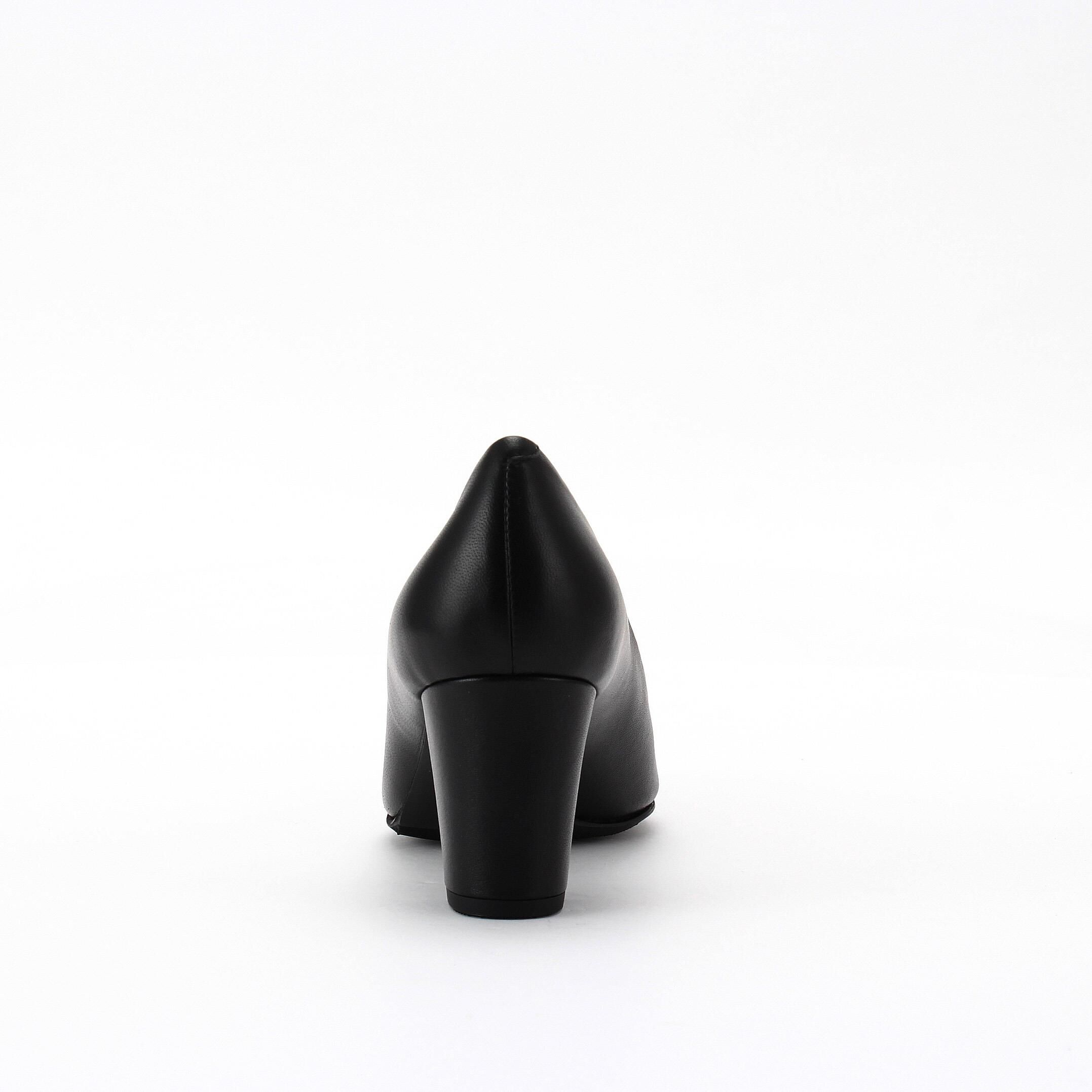 銀座かねまつ「RMQR2605SHPBLK【防水】【本革】アクアベルメタルモチーフパンプス」|パンプス|