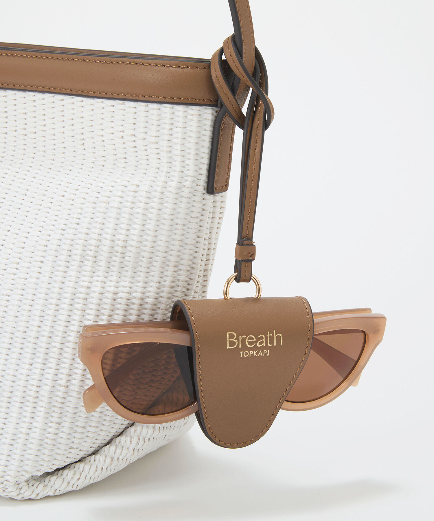 TOPKAPI BREATH「【Breath TOPKAPI】サングラスホルダー付き レザーコンビ カゴ ショルダーバッグ 」|ショルダー・メッセンジャー|