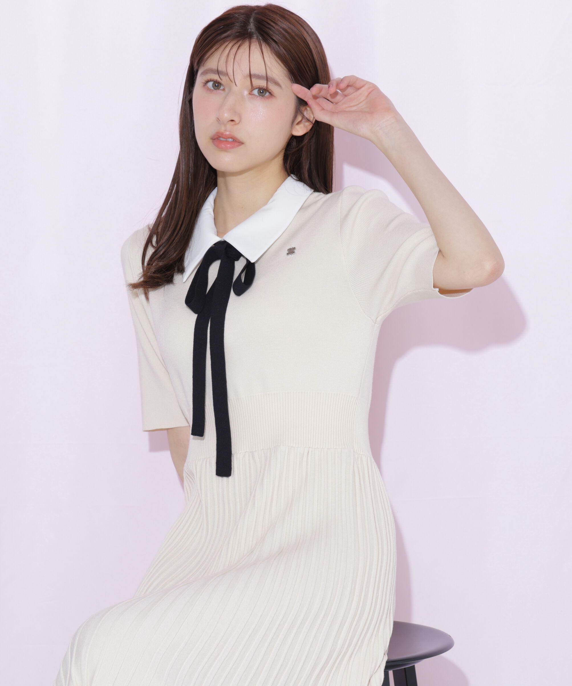 「襟付きプリーツニットワンピース」|ワンピース|ホワイト