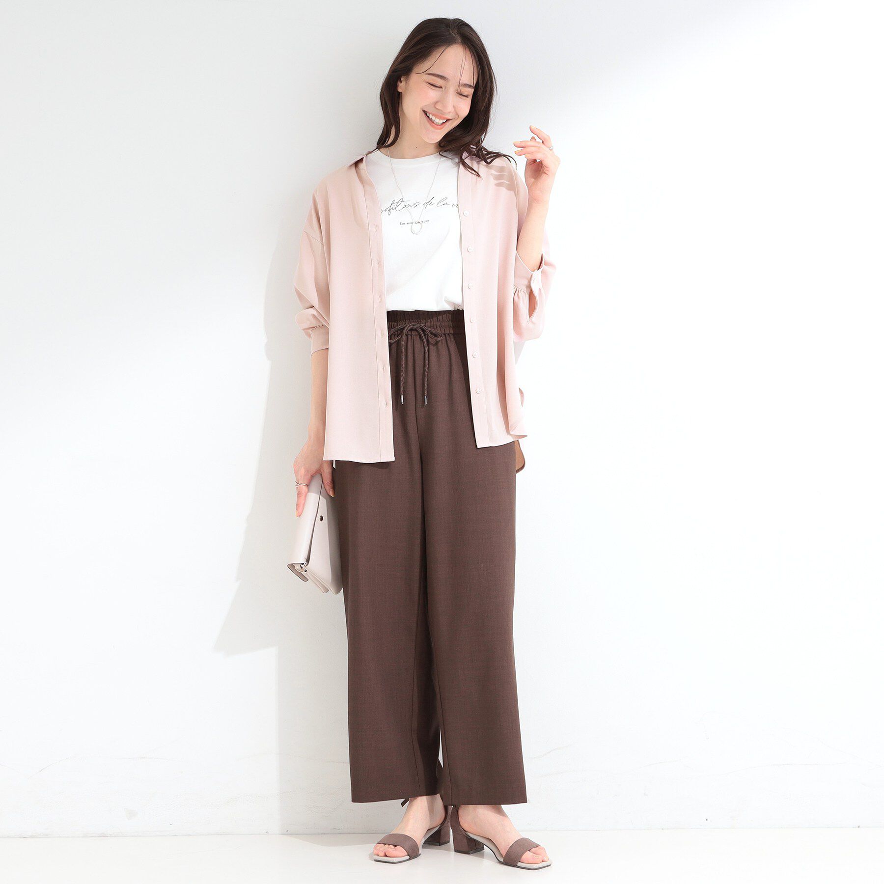SHOO･LA･RUE「【S-LL/洗濯機可】後ろ姿も抜かりなく バックレースアップシャツ」|シャツ・ブラウス|