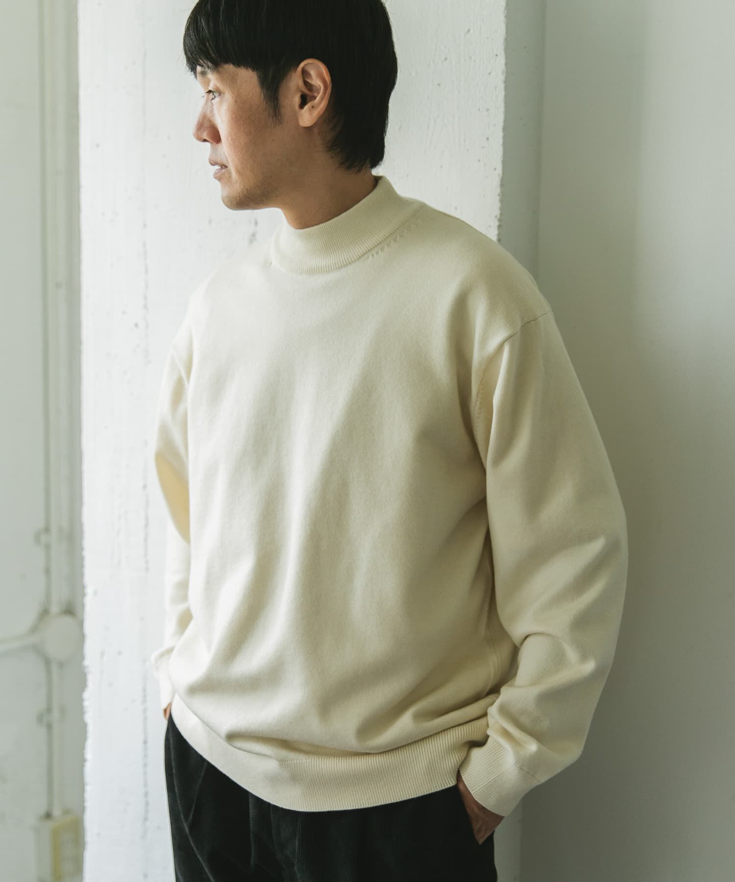 URBAN RESEARCH DOORS「『仁村紗和さん着用』『UR TECH 200日ニット』 モックネック」|ニット・セーター|