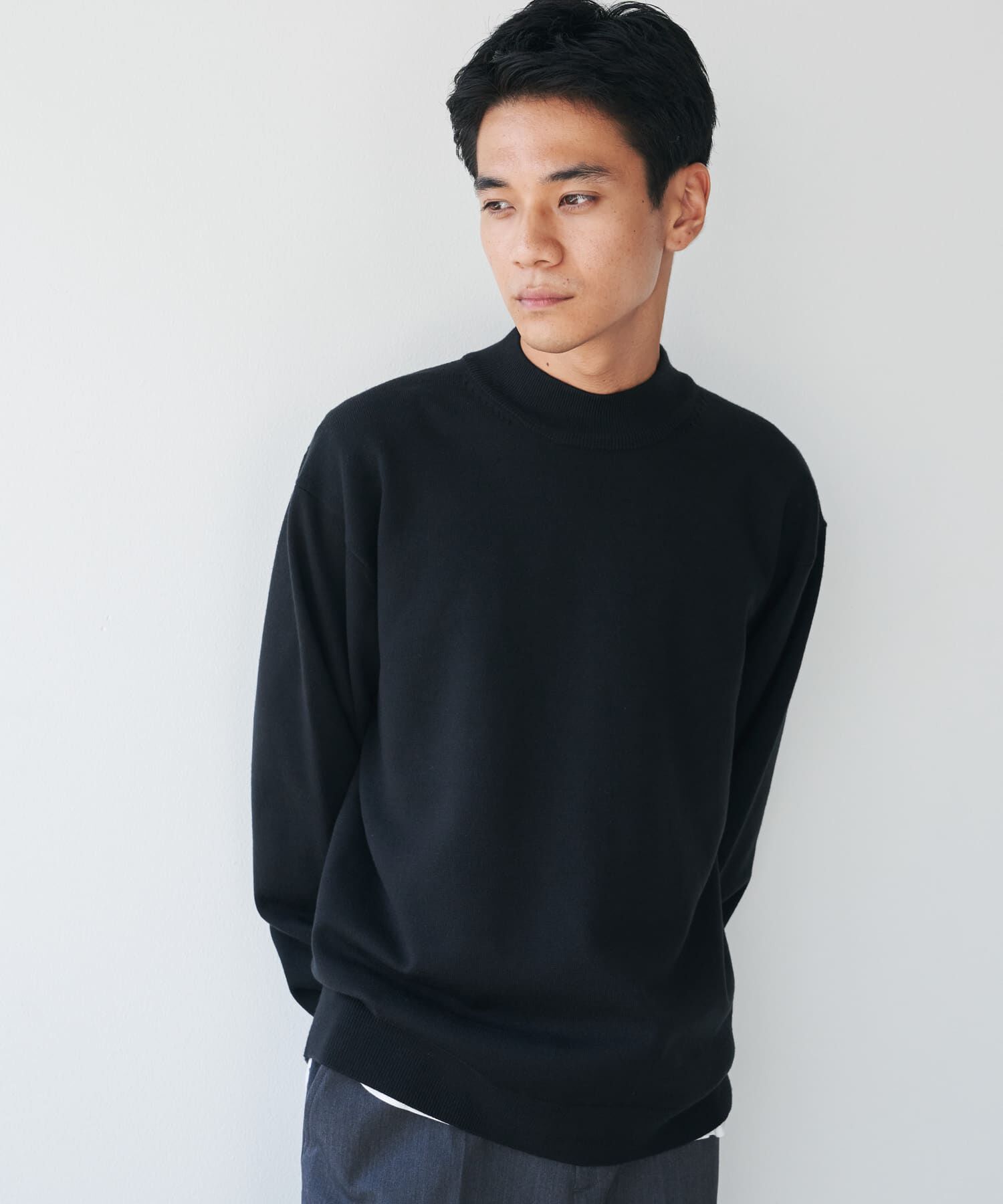 URBAN RESEARCH DOORS「『仁村紗和さん着用』『UR TECH 200日ニット』 モックネック」|ニット・セーター|
