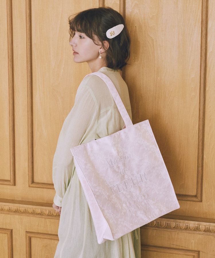 Maison de FLEUR「リボンレースブランドロゴ刺繍スクエアトート」|トートバッグ|ピンク