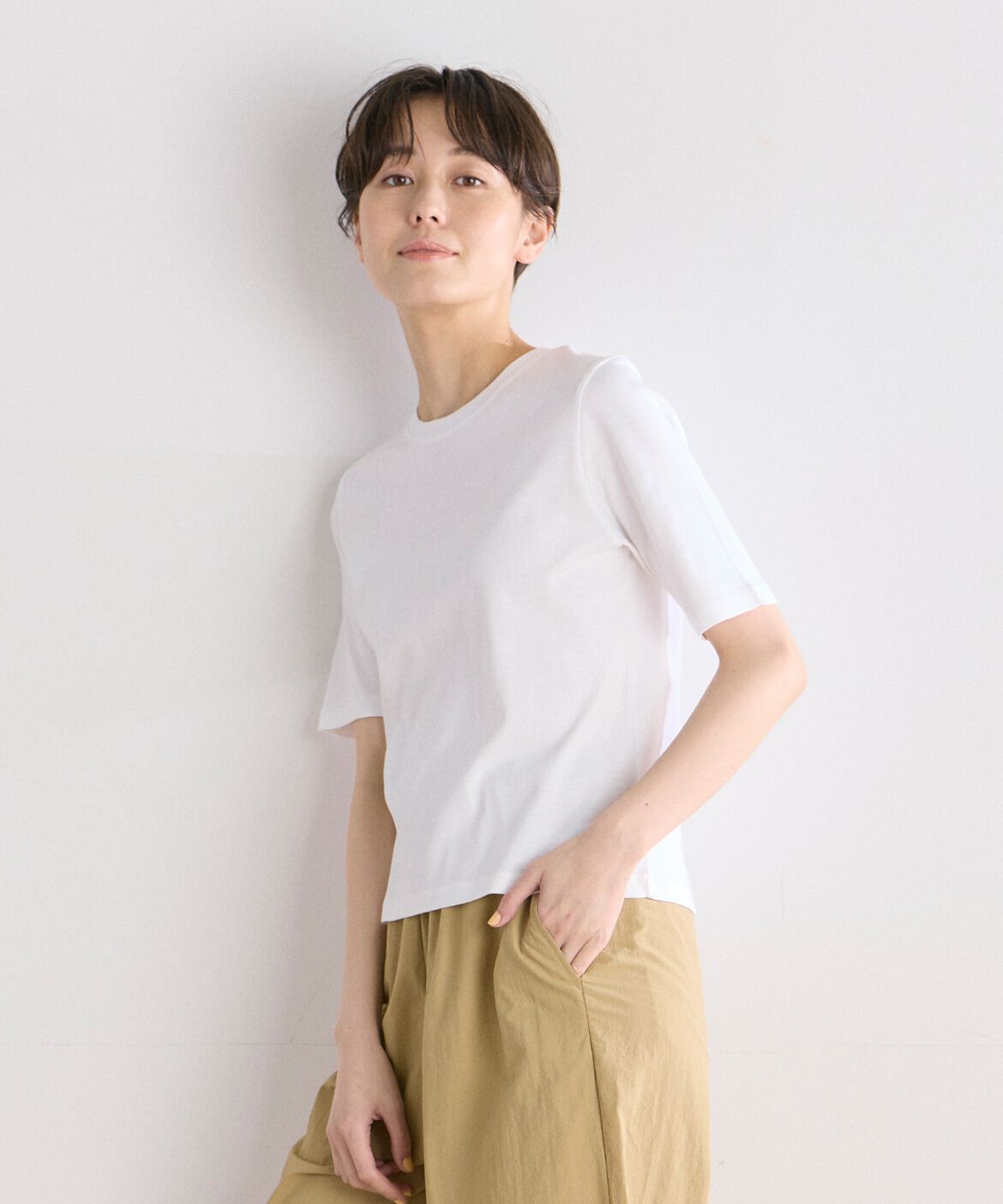 DAY by DAY it&rsquo;s international「ベーシッククルーネックTシャツ《スビン綿MIXフライス》」|Tシャツ・カットソー|ホワイト