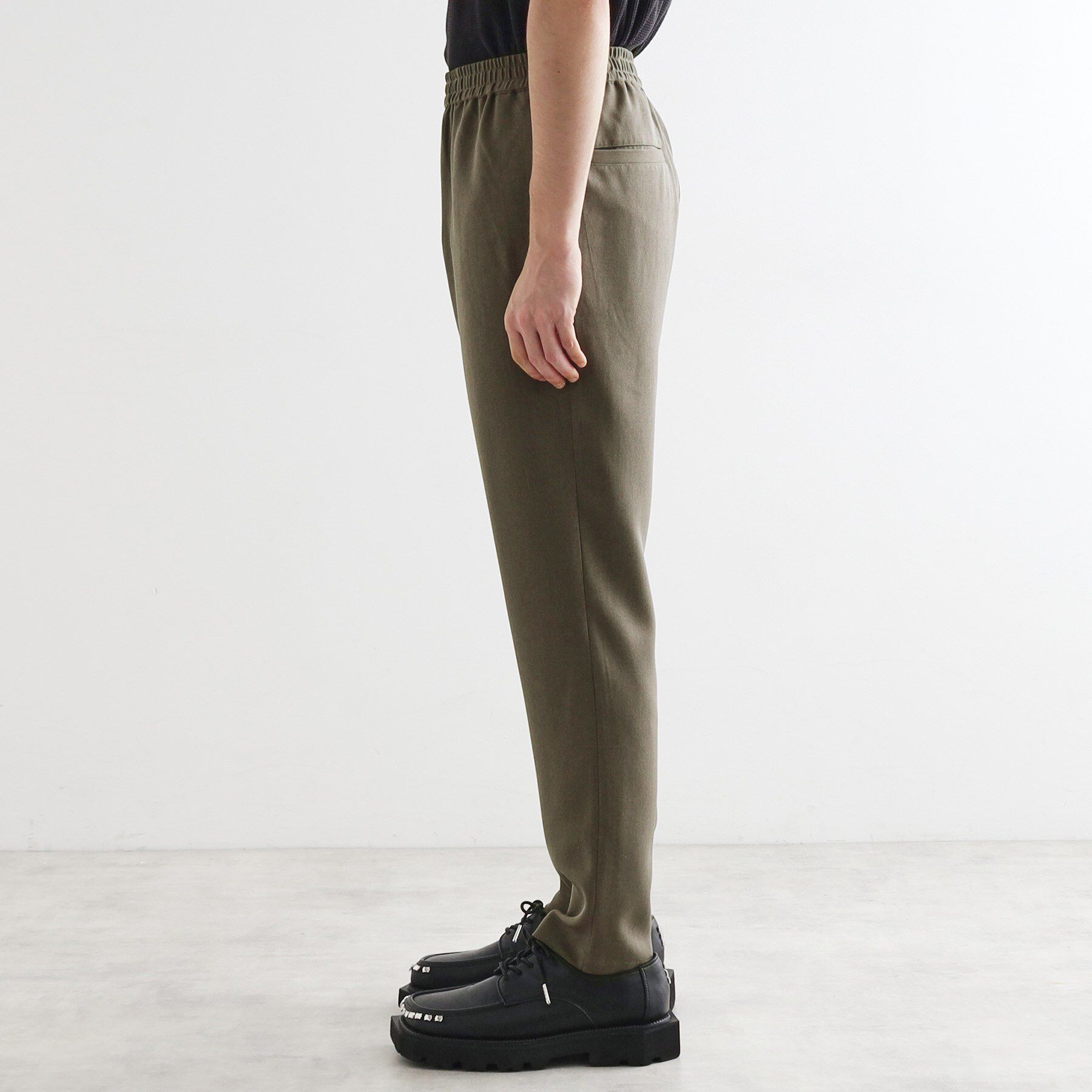 tk.TAKEO KIKUCHI「【セットアアップ対応】ポリツイルテーパードパンツ」|その他|