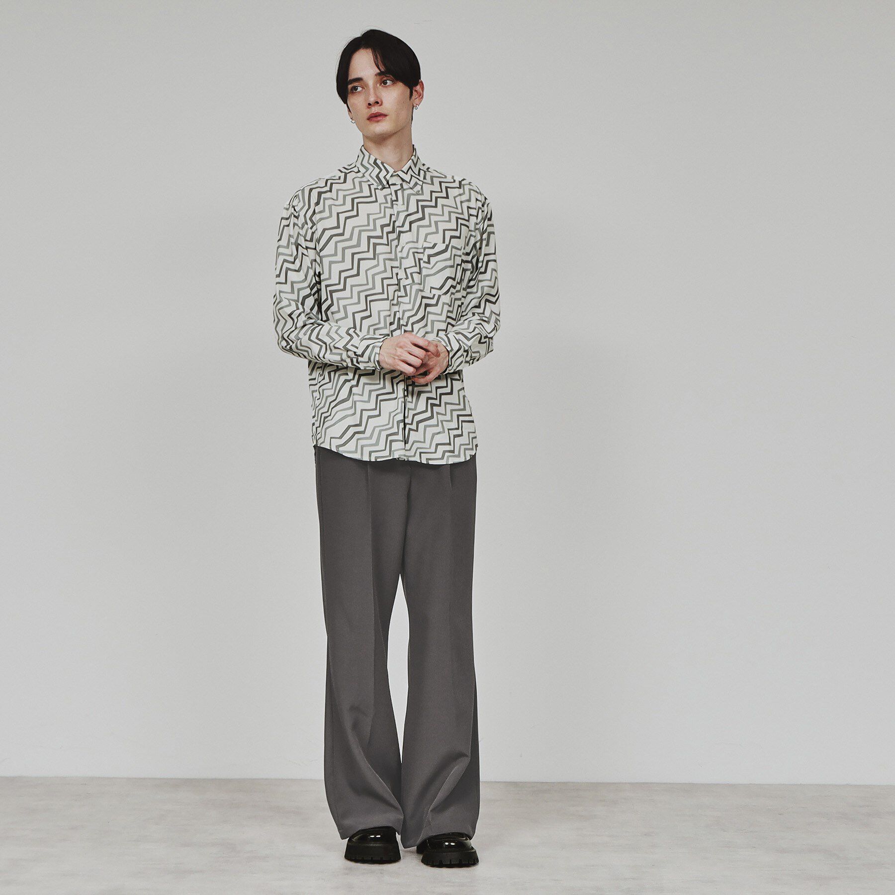 tk.TAKEO KIKUCHI「幾何学柄シャツ」|シャツ・ブラウス|