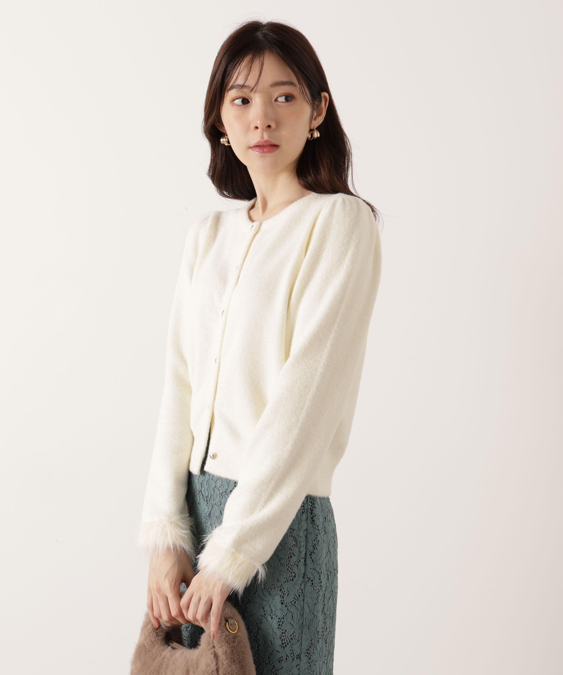 PROPORTION BODY DRESSING「部分フェザースリーブニットカーディガン 25AW」|カーディガン|エクリュ1