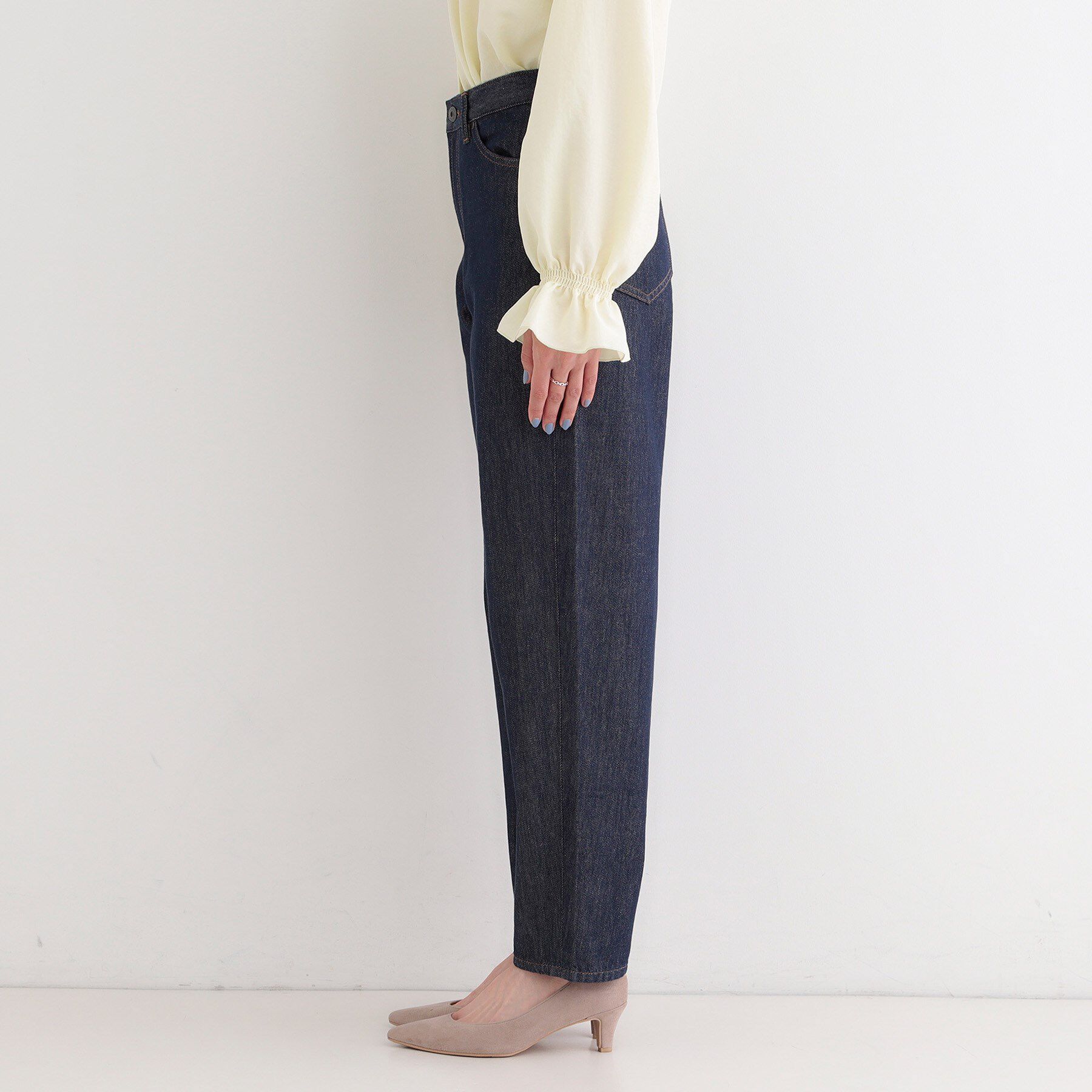 SHOO･LA･RUE「【SHOO・LA・RUE DENIM】大人のきれいめカジュアルに デニムテーパードパンツ」|デニム|