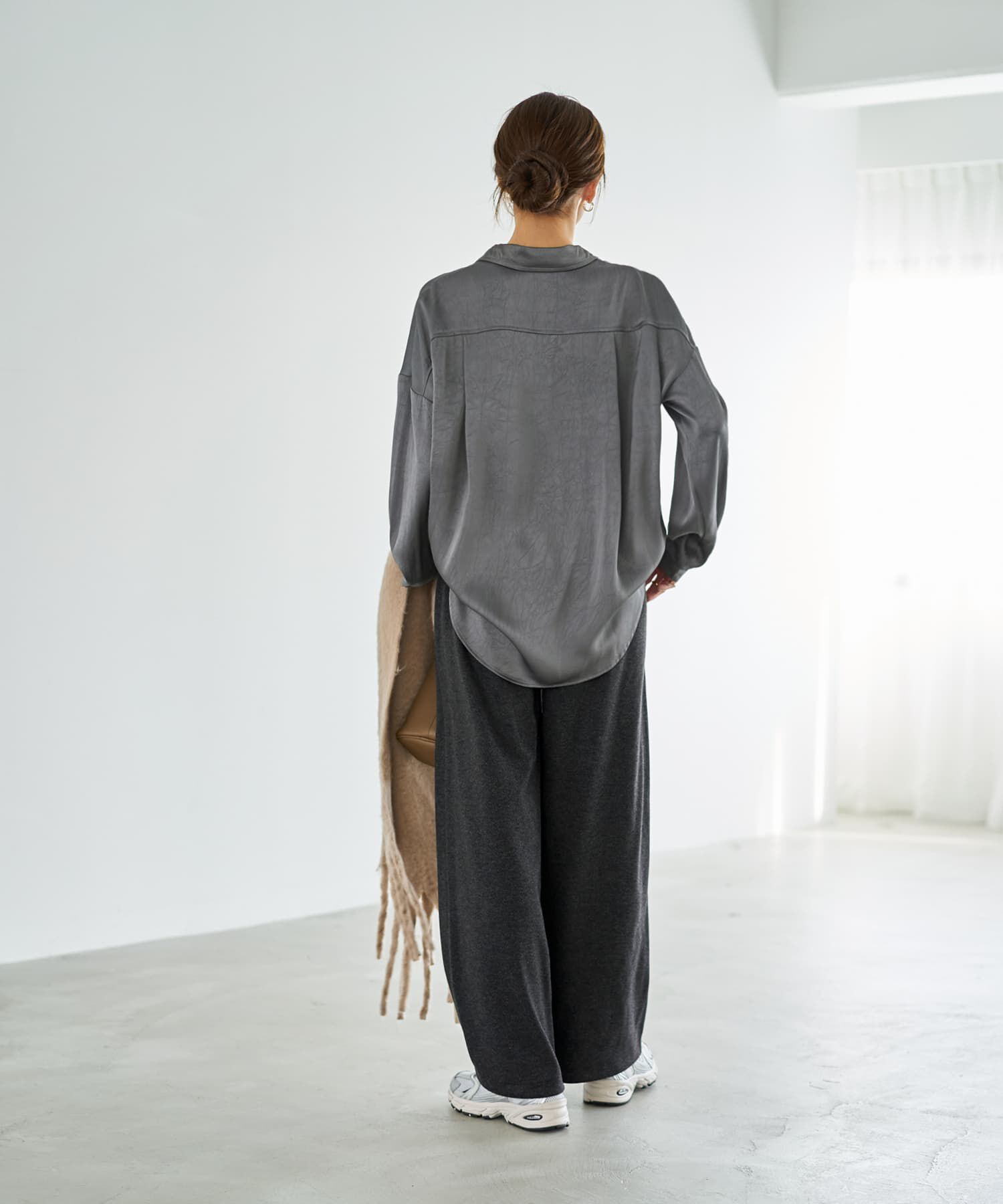 STYLE DELI「【LUXE】シボ入りとろみサテンシャツB」|シャツ・ブラウス|