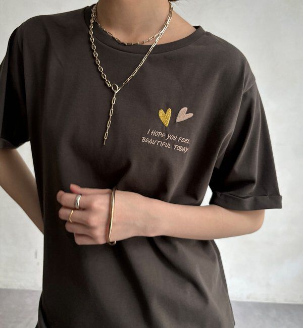  「【WEB限定】ハート&times;ロゴ刺繍TEE」|Tシャツ・カットソー|