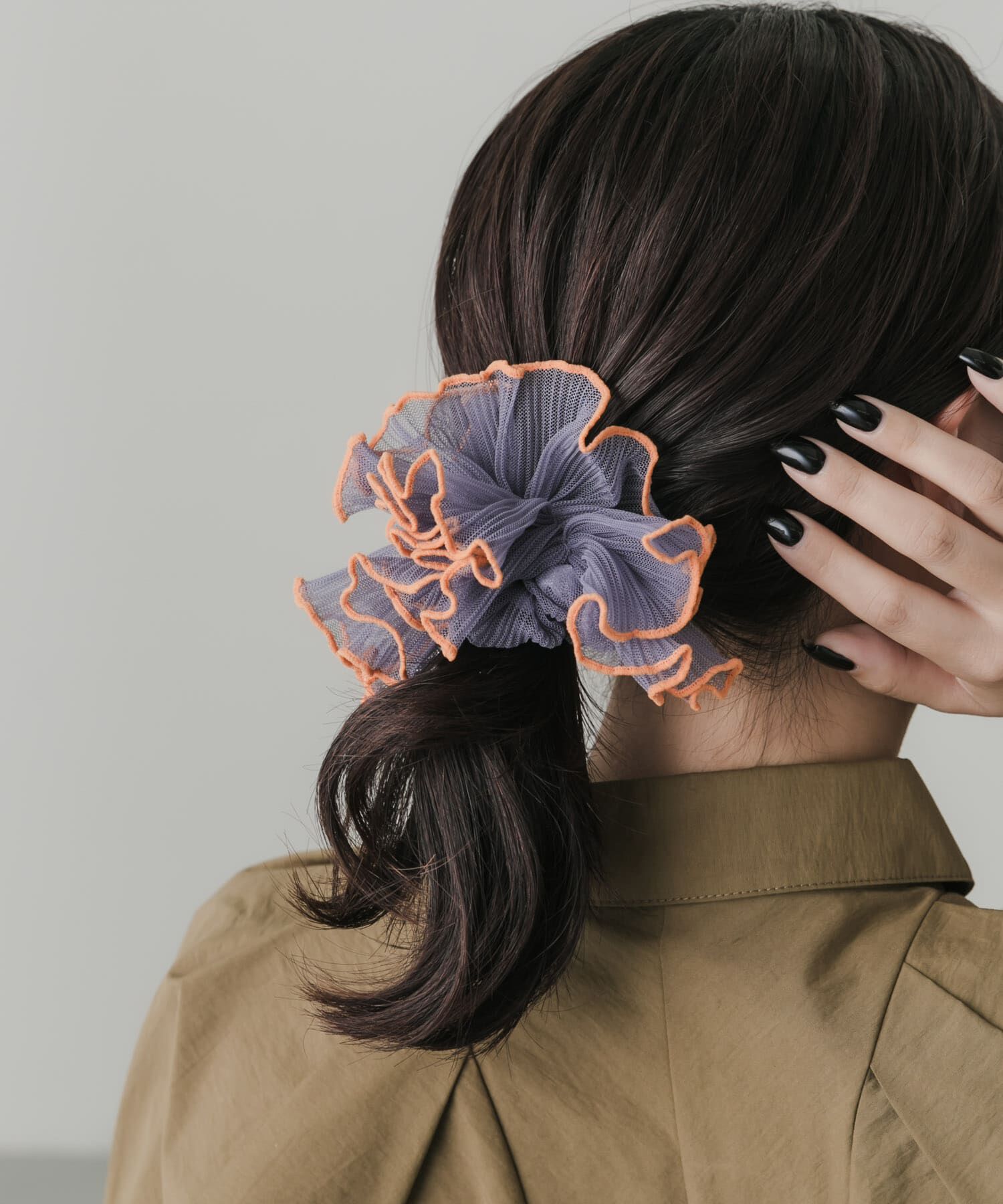 SMELLY「バイカラーシアーフリルシュシュ」|ヘアゴム・シュシュ|
