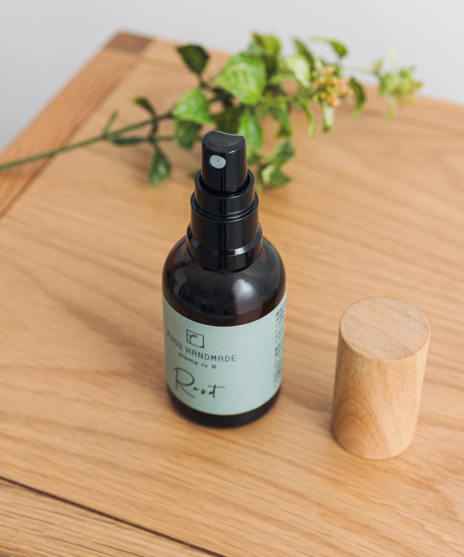 URBAN RESEARCH DOORS「KUSU HANDMADE　aroma to R リセットミスト」|アロマ・ルームフレグランス|
