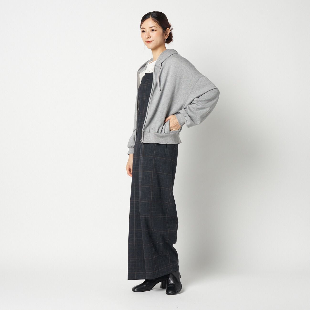 HELIOPOLE「HELIOPOLE CROPPED SWEAT ZIP HOODIE」|パーカー|