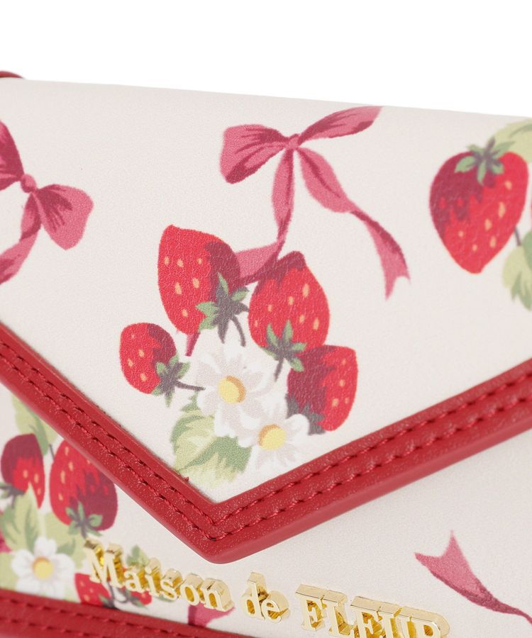 Maison de FLEUR「いちご柄カードケース」|財布|