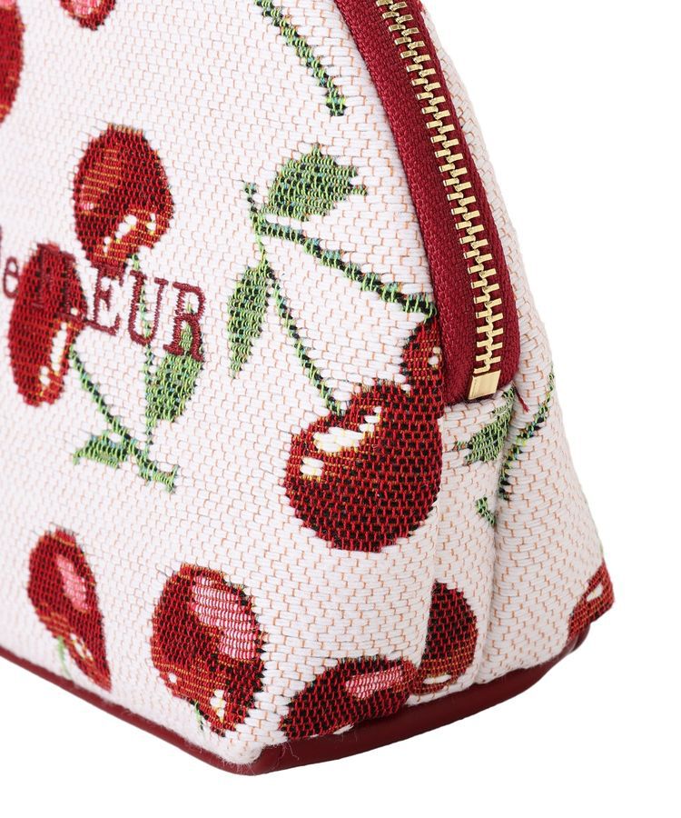Maison de FLEUR「チェリー柄ゴブランラウンドポーチ」|ポーチ|
