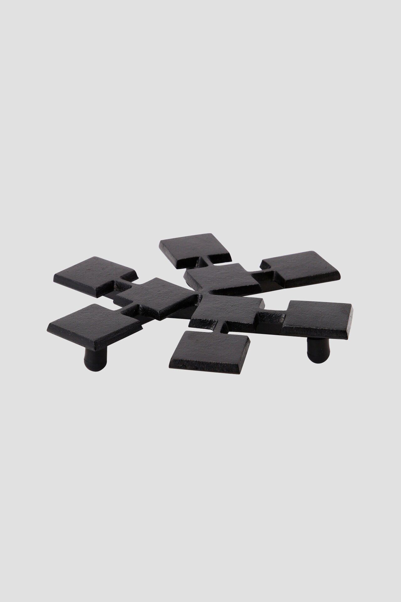 MARGARET HOWELL HOUSEHOLDGOODS「SNOW FLAKE CAST IRON POT STAND」|食器・キッチングッズ|BLACK