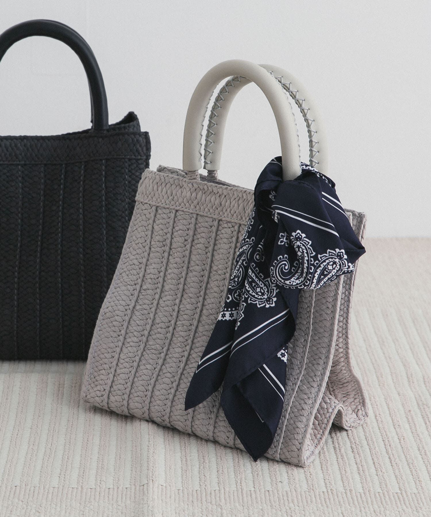 URBAN RESEARCH DOORS「ソフトハンドルカゴバッグ」|ハンドバッグ|グレー系その他