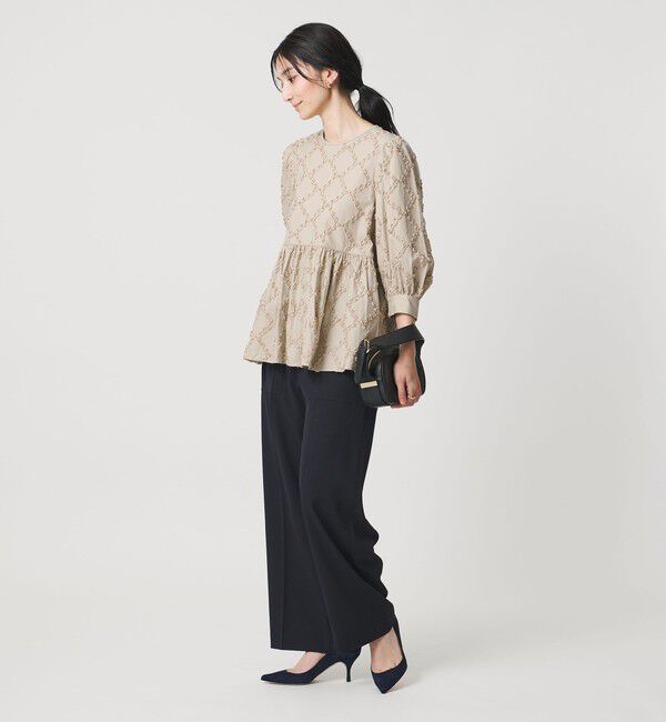 UNITED ARROWS「エンブロイダリー フリル トップス」|シャツ・ブラウス|