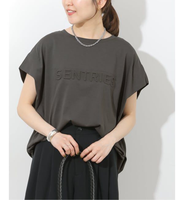 JOURNAL STANDARD relume「《予約》 エンボスロゴフレンチスリーブTシャツ」|Tシャツ・カットソー|
