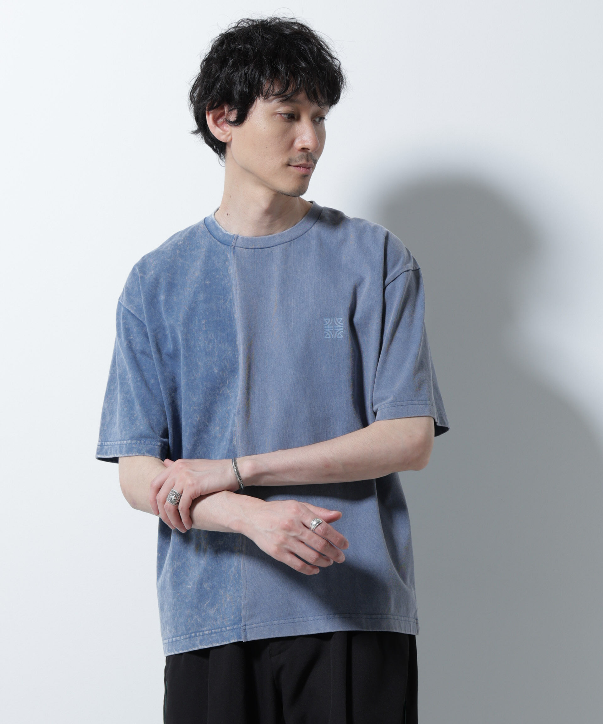 nano･universe「｢A-C-Z｣2トーンピグメントTシャツ 半袖」|Tシャツ・カットソー|ブルー