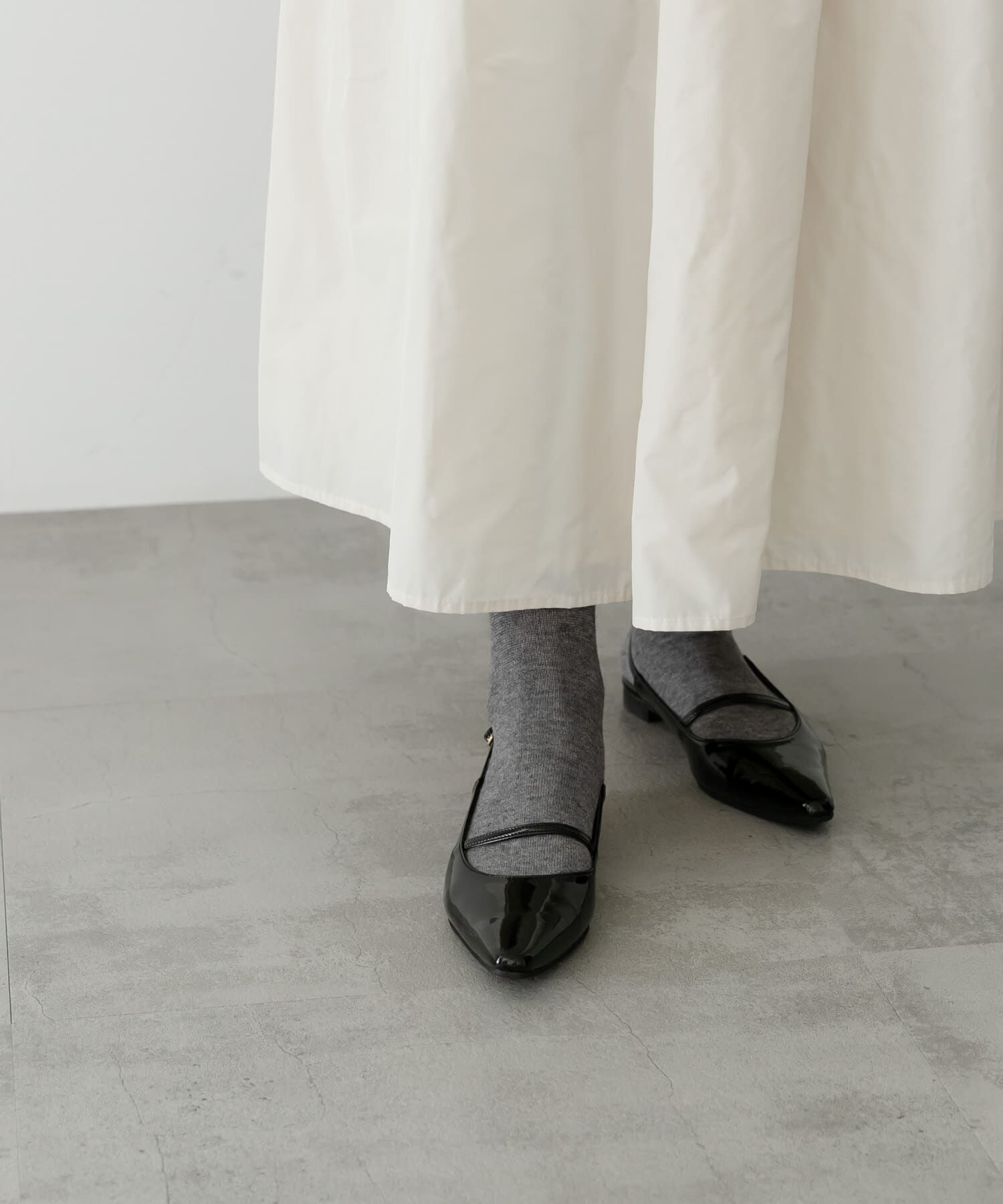 URBAN RESEARCH「ポインテッドストラップパンプス」|パンプス|