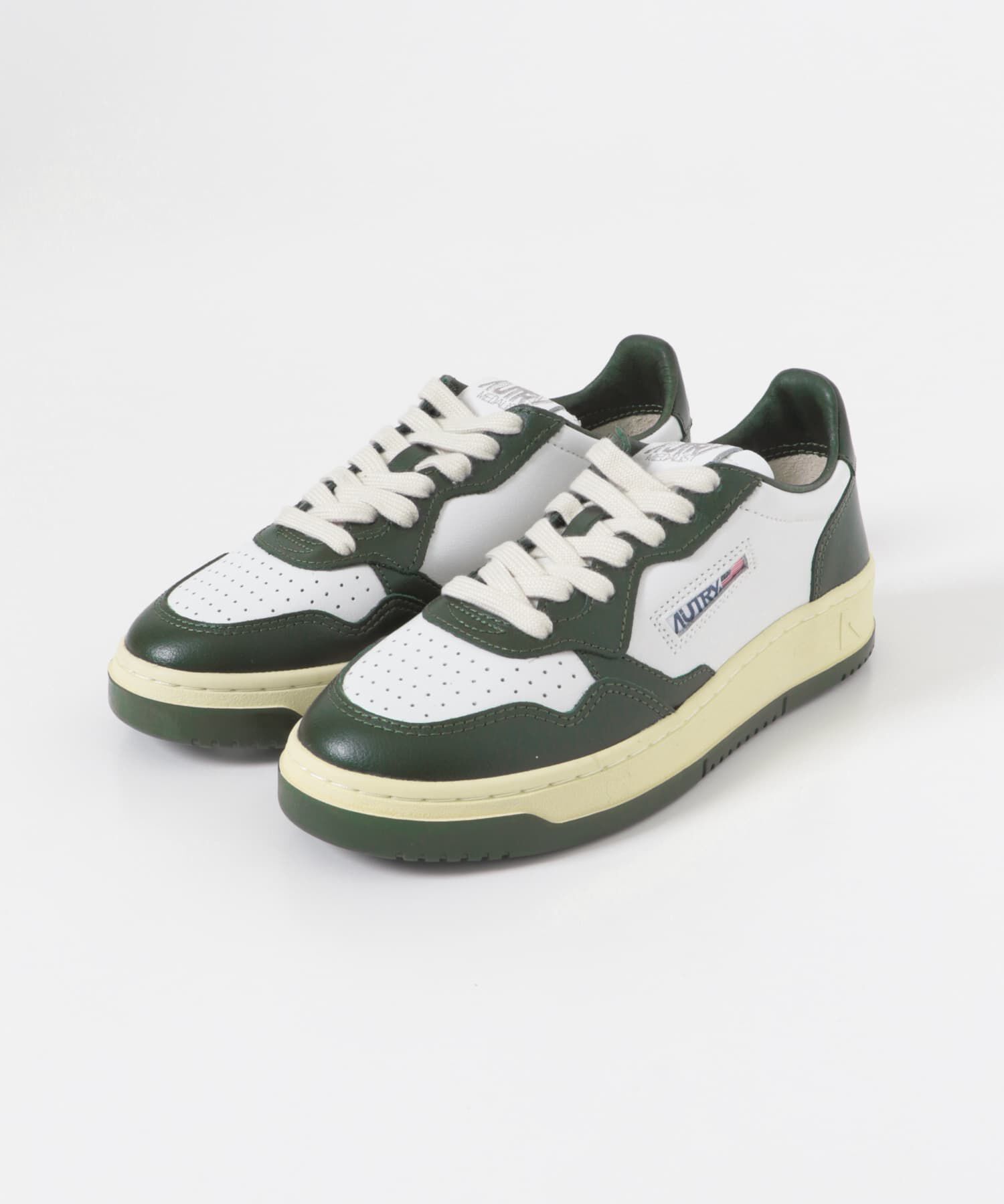 URBAN RESEARCH「AUTRY　MEDALIST LOW」|スニーカー|