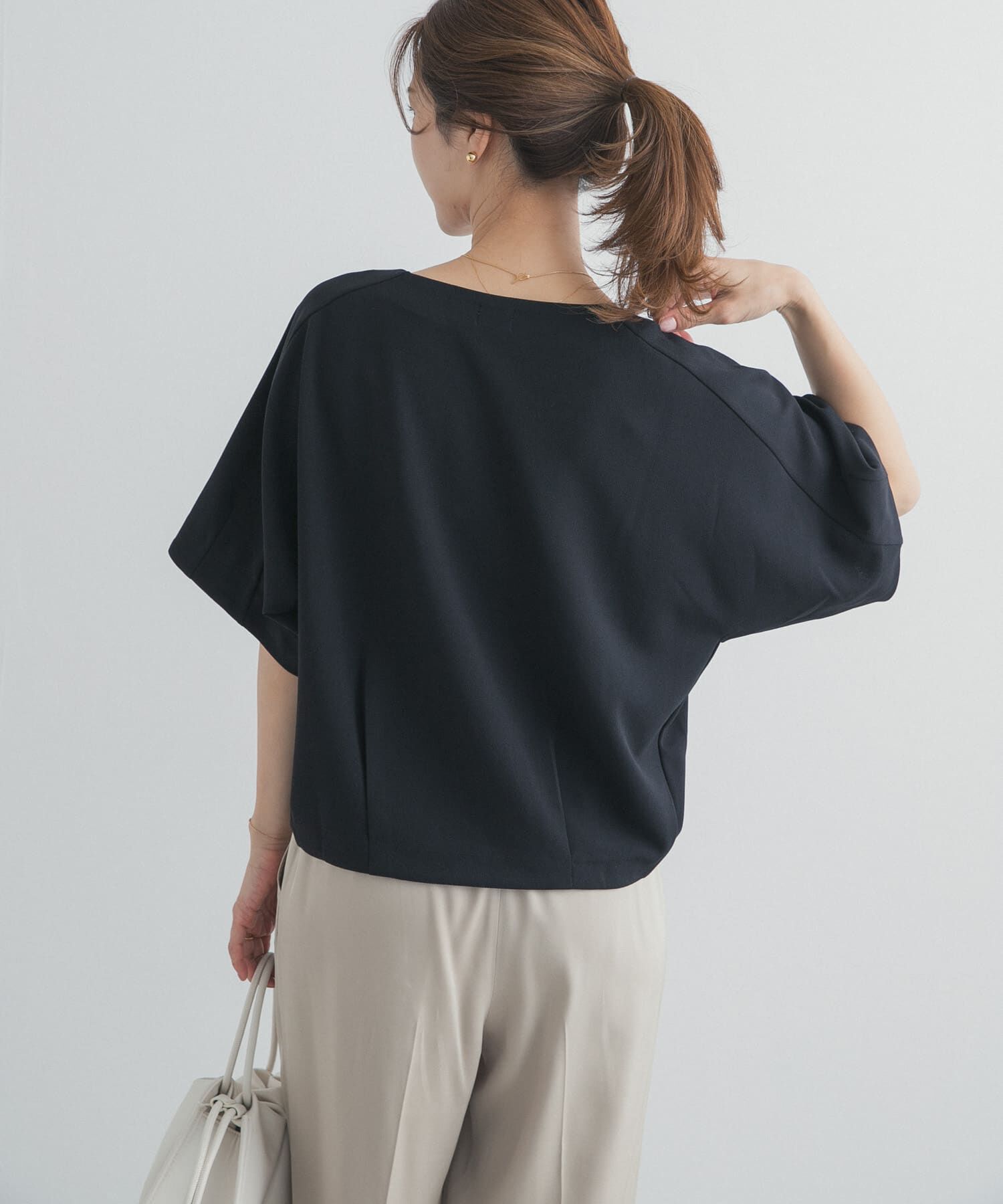 URBAN RESEARCH DOORS「カットジョーゼットVネックプルオーバー」|Tシャツ・カットソー|