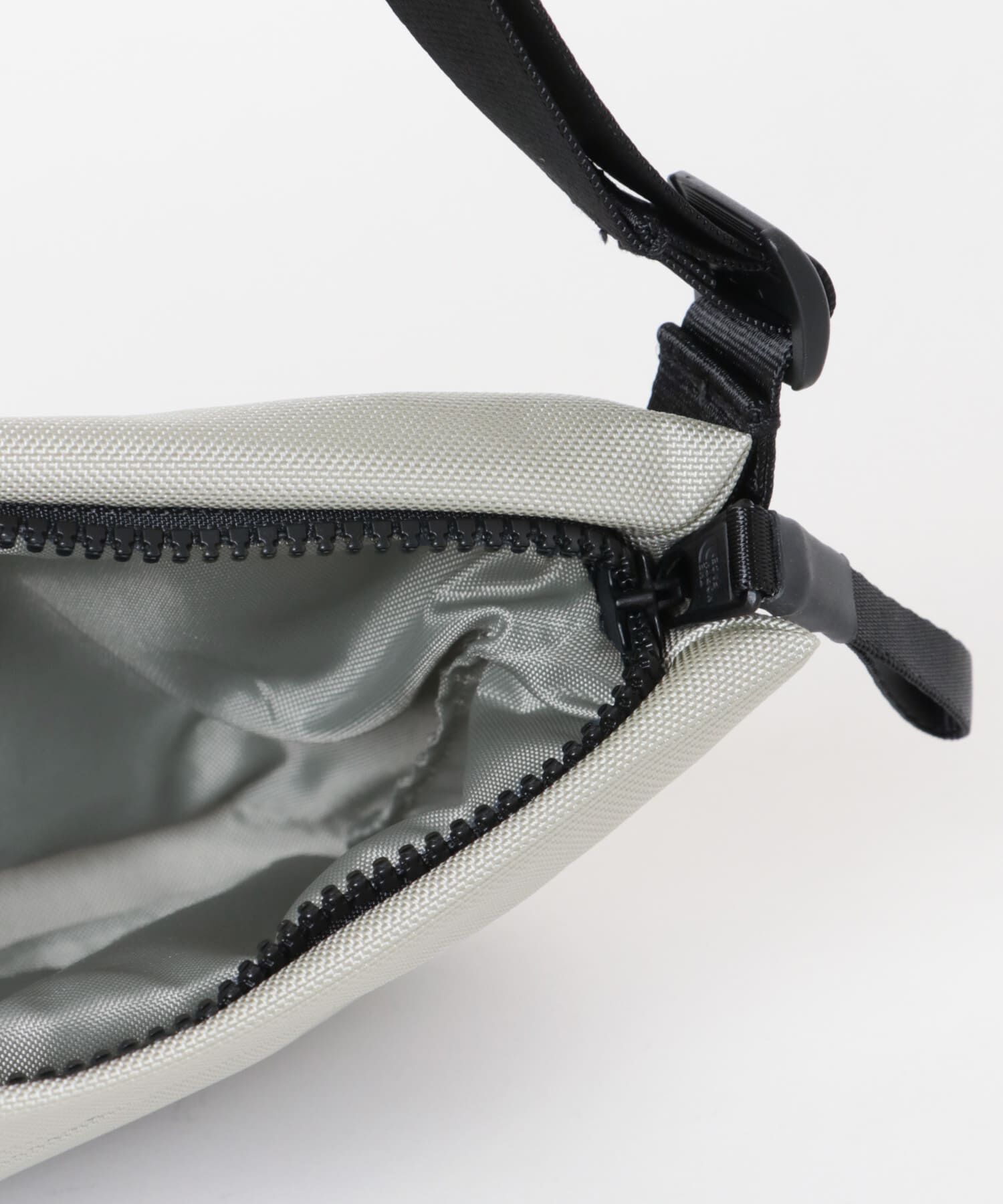Sonny Label 「THE NORTH FACE　PYRENEES SHOULDER S」|ショルダー・メッセンジャー|