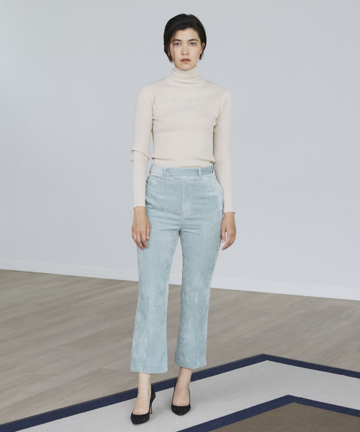 INED「ベルラインベロアパンツ《la veille by SUPERIOR CLOSET》」|その他|ペパーミント9