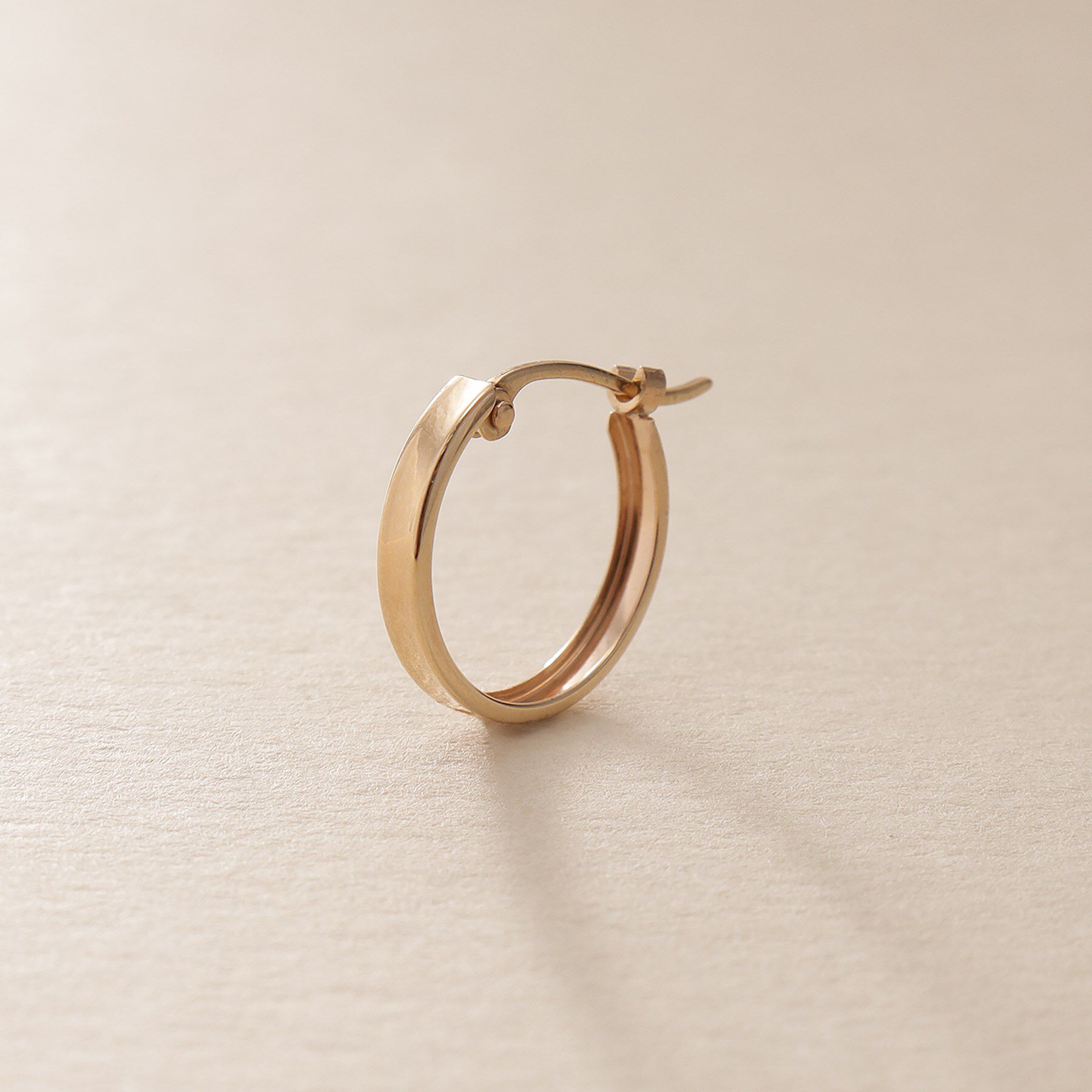 COCOSHNIK ONKITSCH「K10プレーンフープピアス」|ピアス|