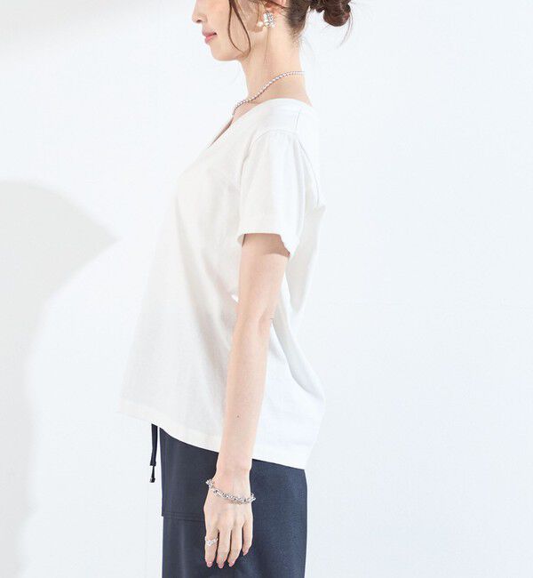 SHIPS Colors 「SHIPS Colors:〈汗染み防止・手洗い可能〉Vネック Tシャツ」|Tシャツ・カットソー|