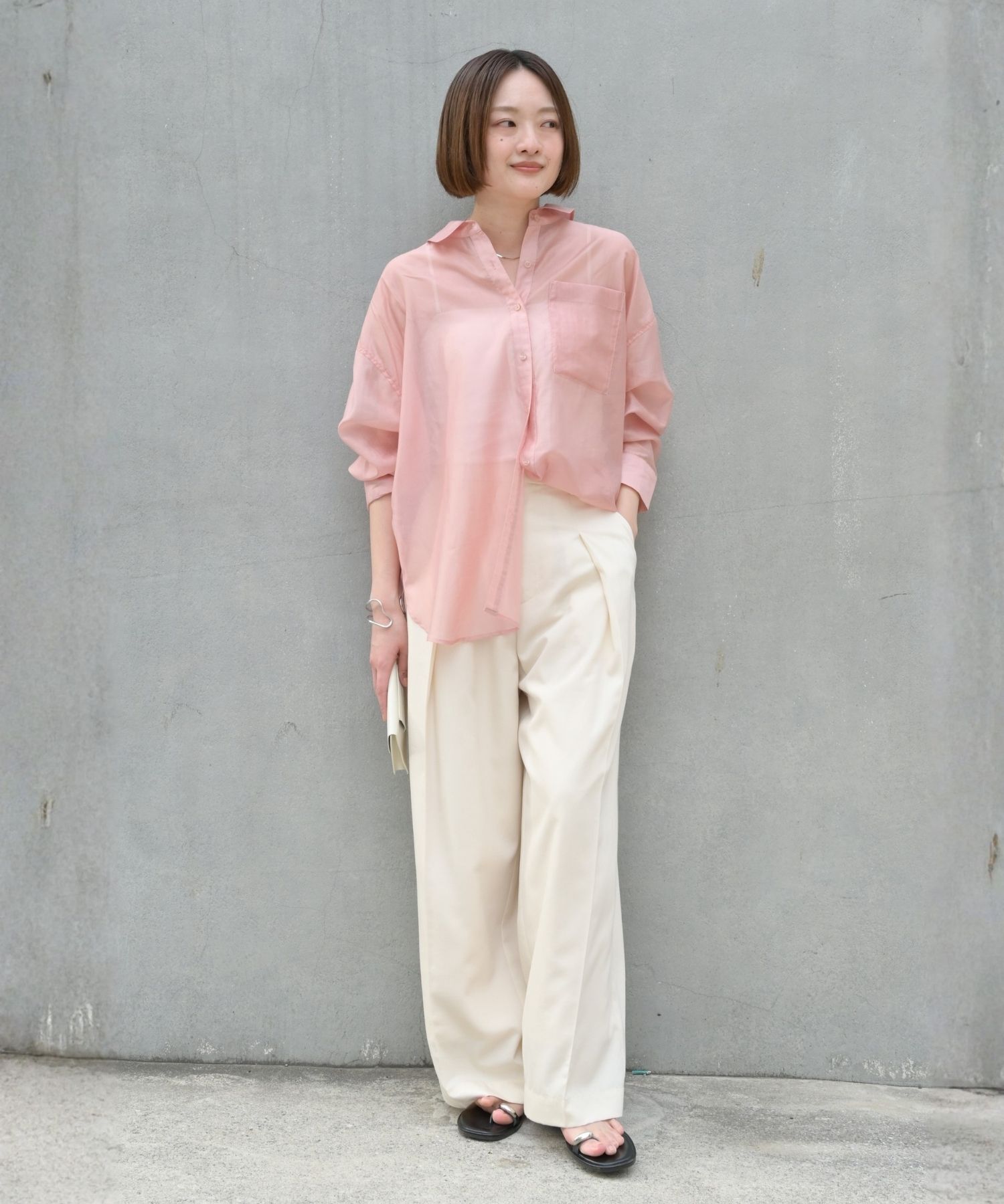 qualite「【大人シアーシャツ】バックスリットシアーシャツ」|シャツ・ブラウス|