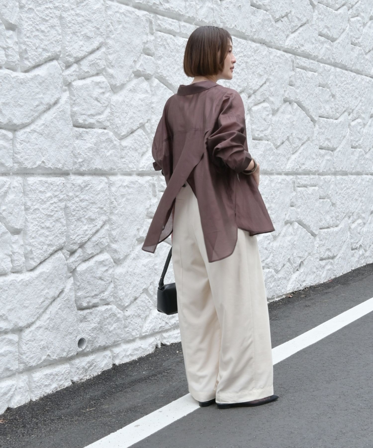 qualite「【大人シアーシャツ】バックスリットシアーシャツ」|シャツ・ブラウス|