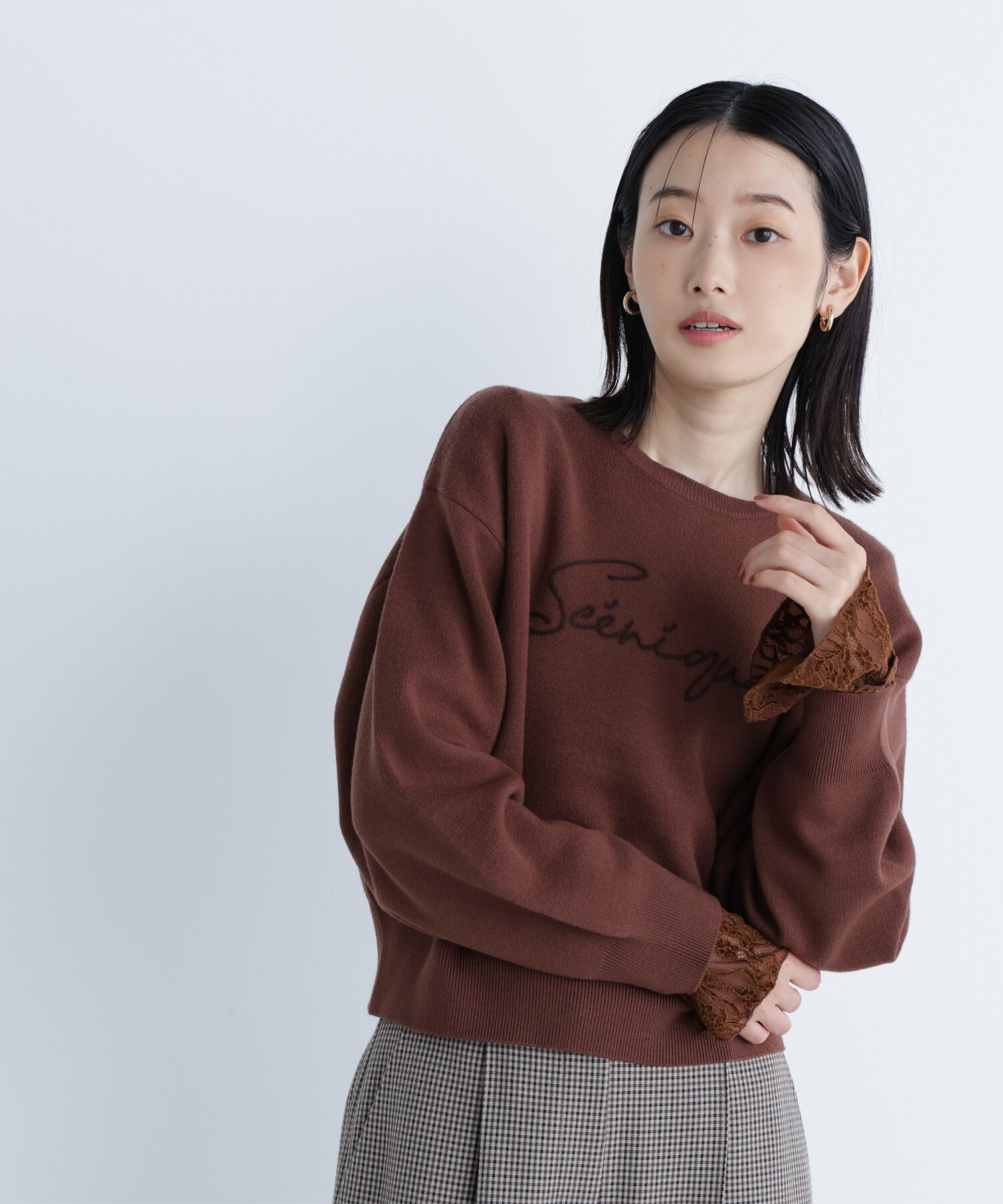  「ロゴ刺繍ニット」|ニット・セーター|ブラウン