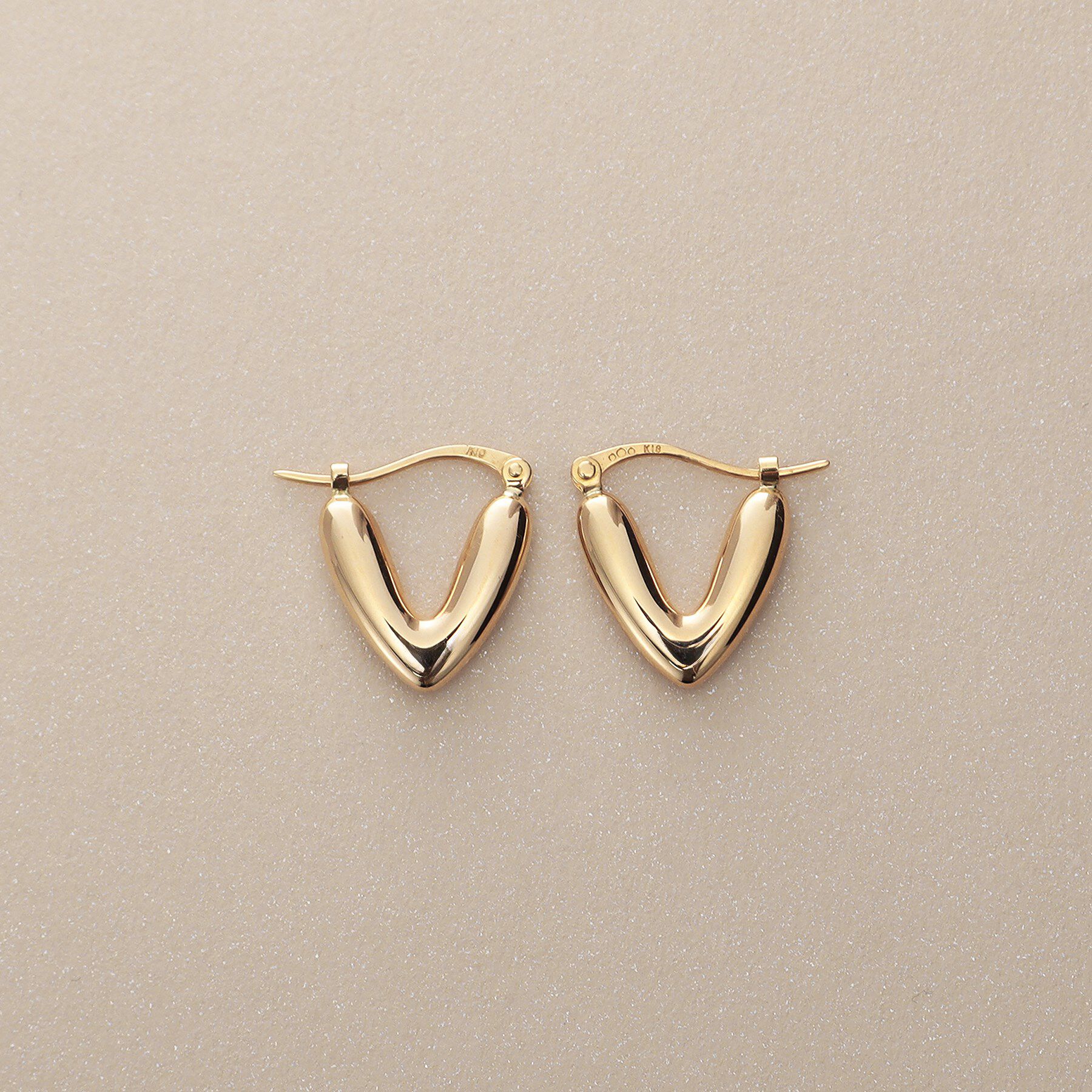 COCOSHNIK「K10中空ハートシェイプ フープピアス」|ピアス|